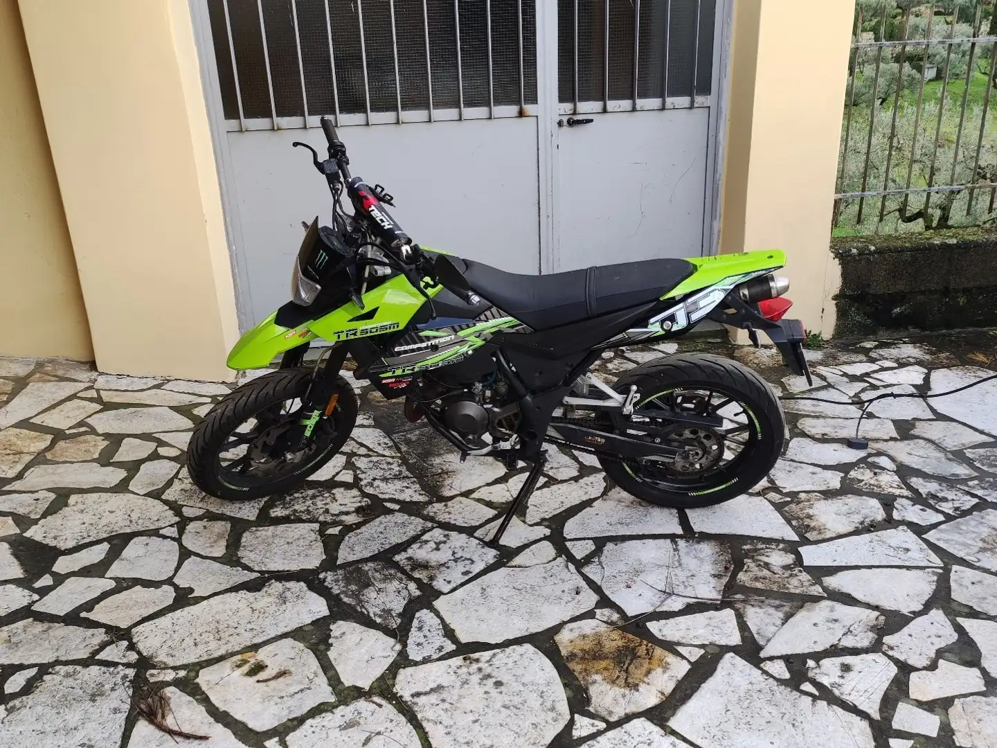 KSR Moto zelena - 2