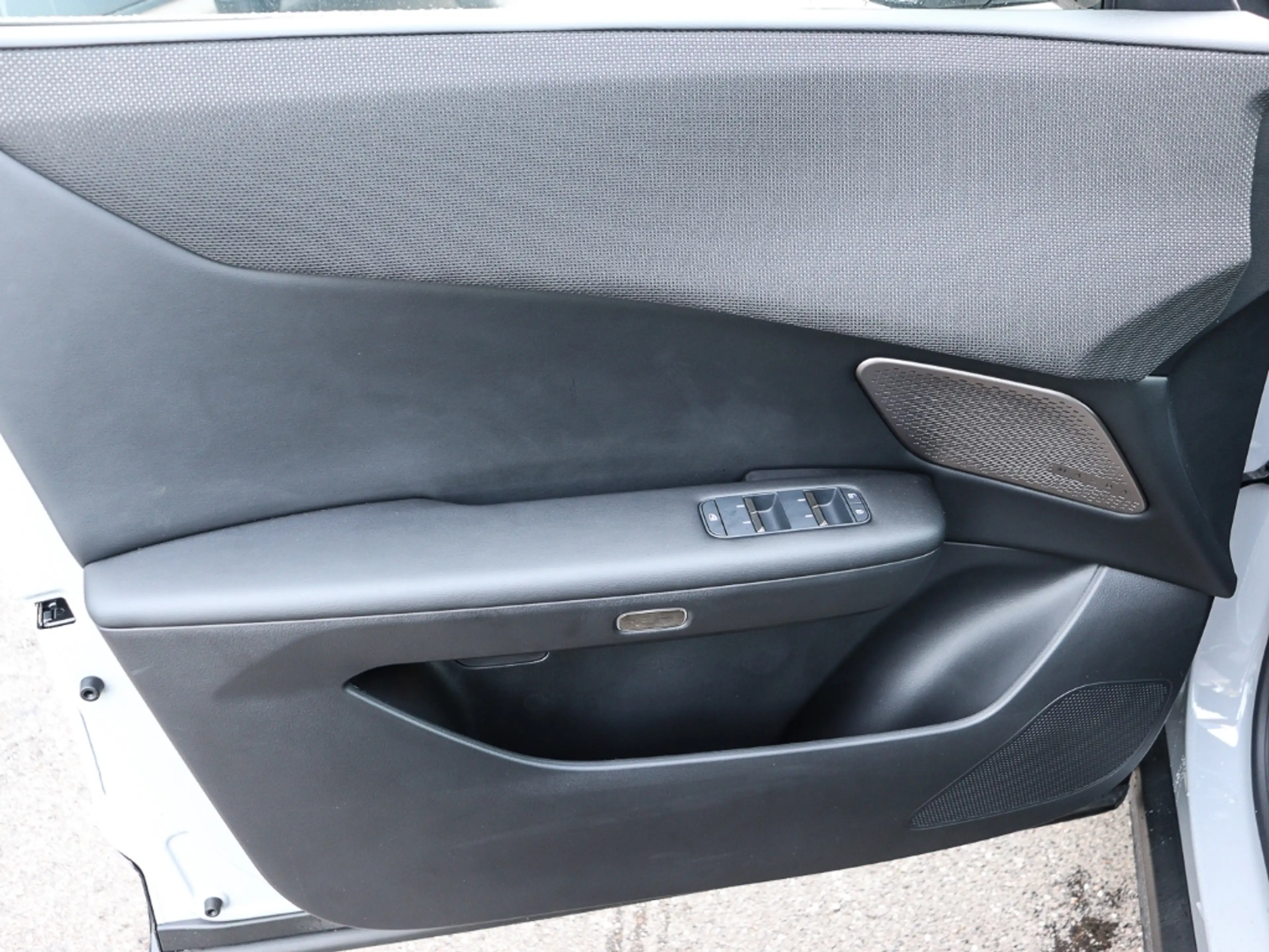 Mazda CX-6e All-new EV 258PS RWD Takumi 21-Zoll LEDER GLASDACH — photo 11