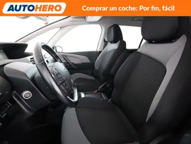 Citroen C4 view 11