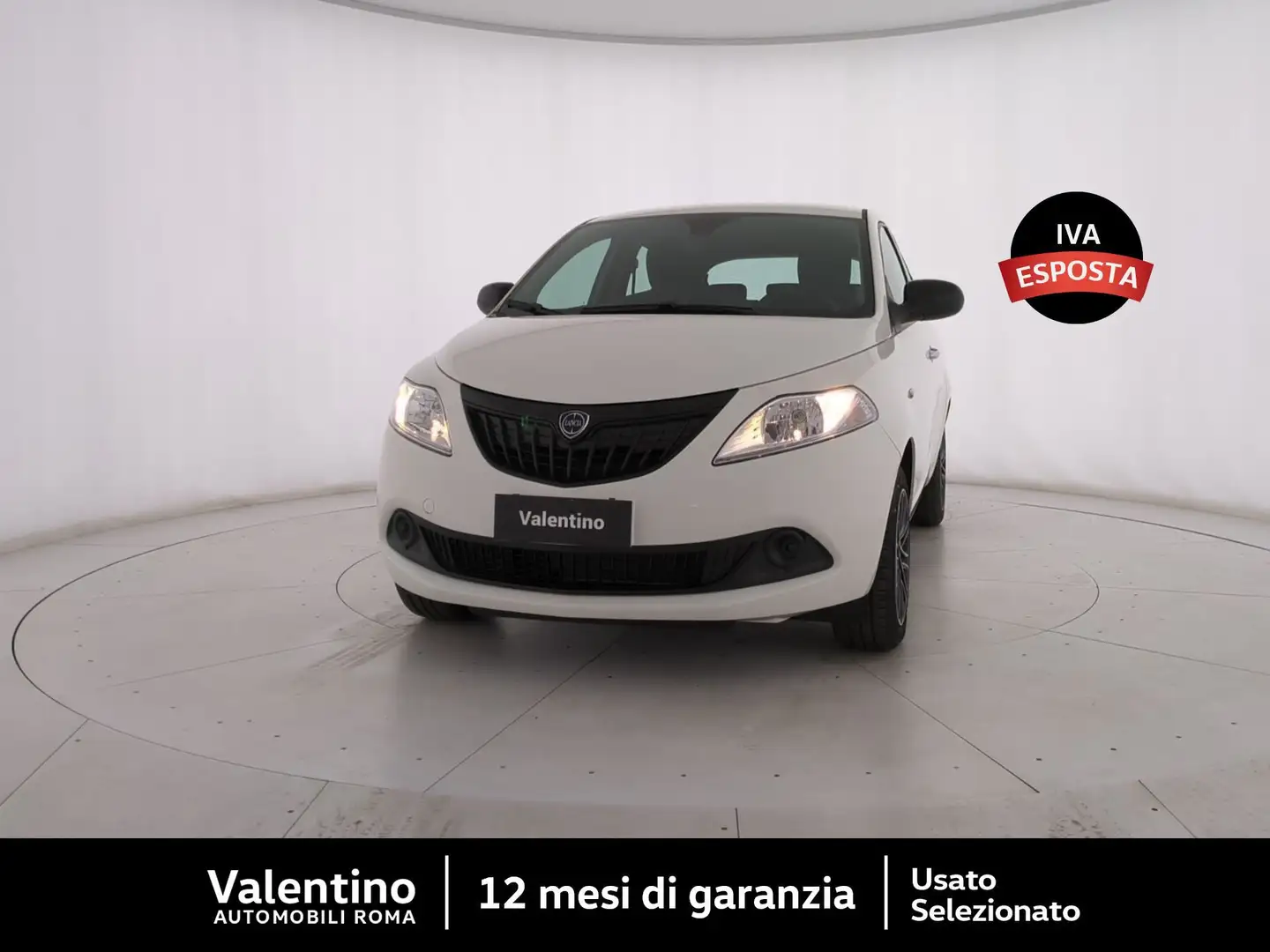 Lancia Ypsilon 1.0 FireFly 5 porte S&S Hybrid Silver Plus Bianco - 1