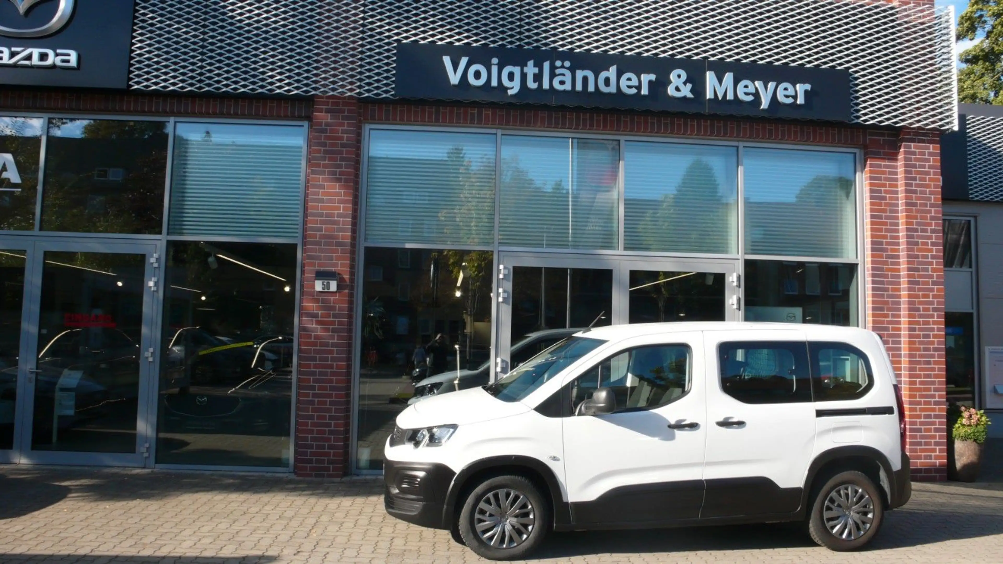 Peugeot Rifter Pure Tec 110 L1 Active Pack nur 7.526 KM — photo 3