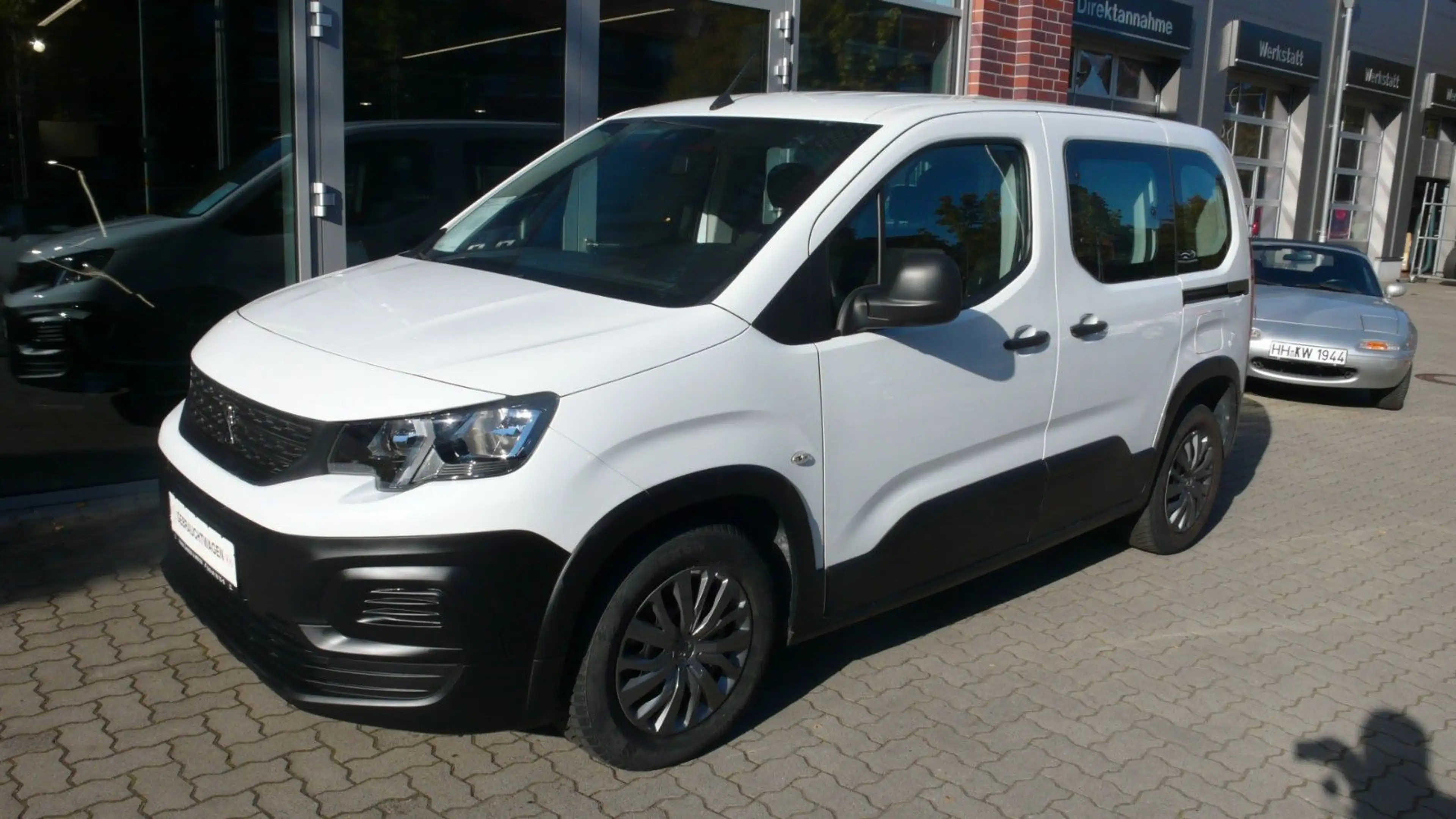 Peugeot Rifter Pure Tec 110 L1 Active Pack nur 7.526 KM — photo 4