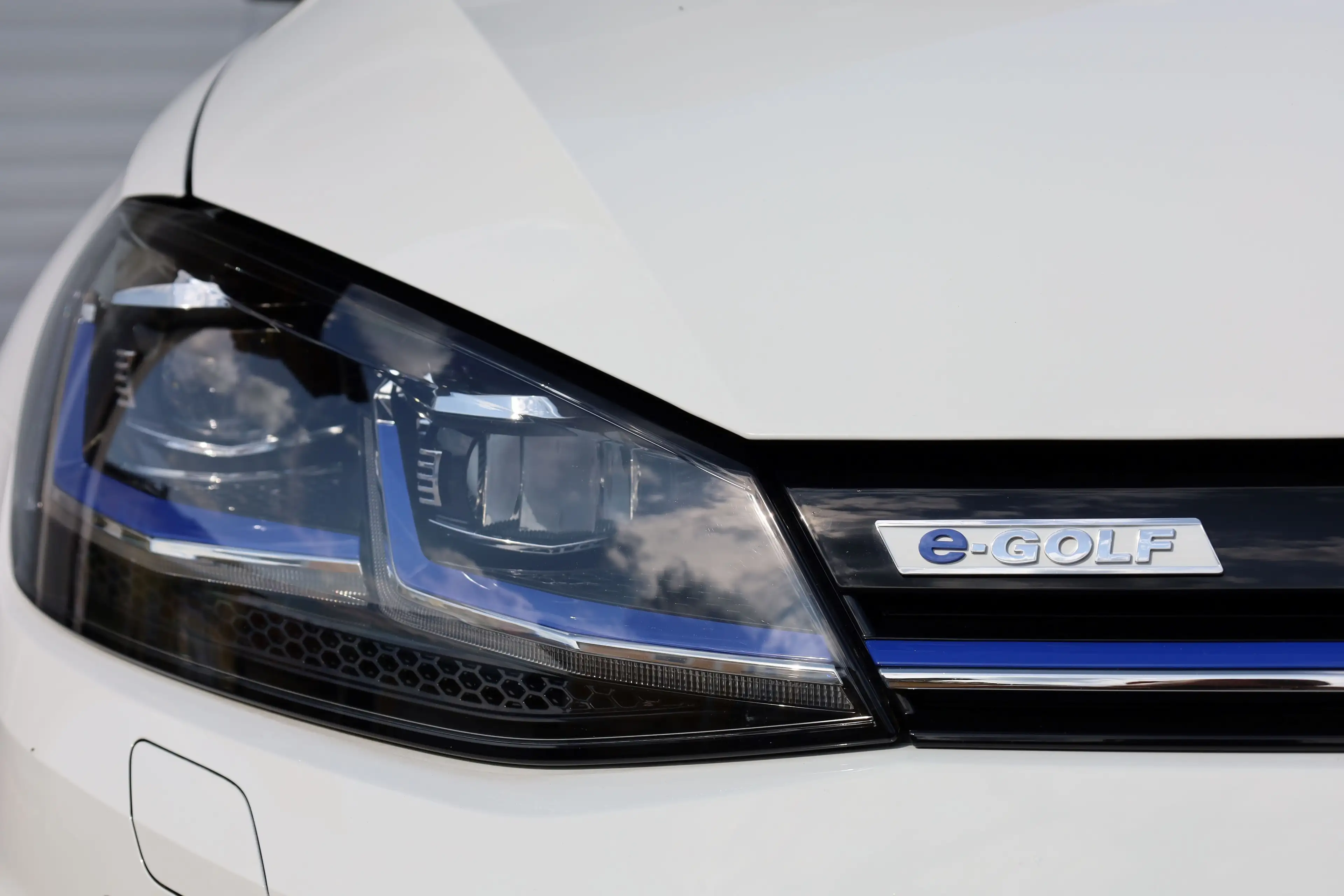 Volkswagen e-Golf COMFORT.*WÄRMEPUMPE-CCS-SHZ-KAMERA-NAVI-LED-APP — photo 5