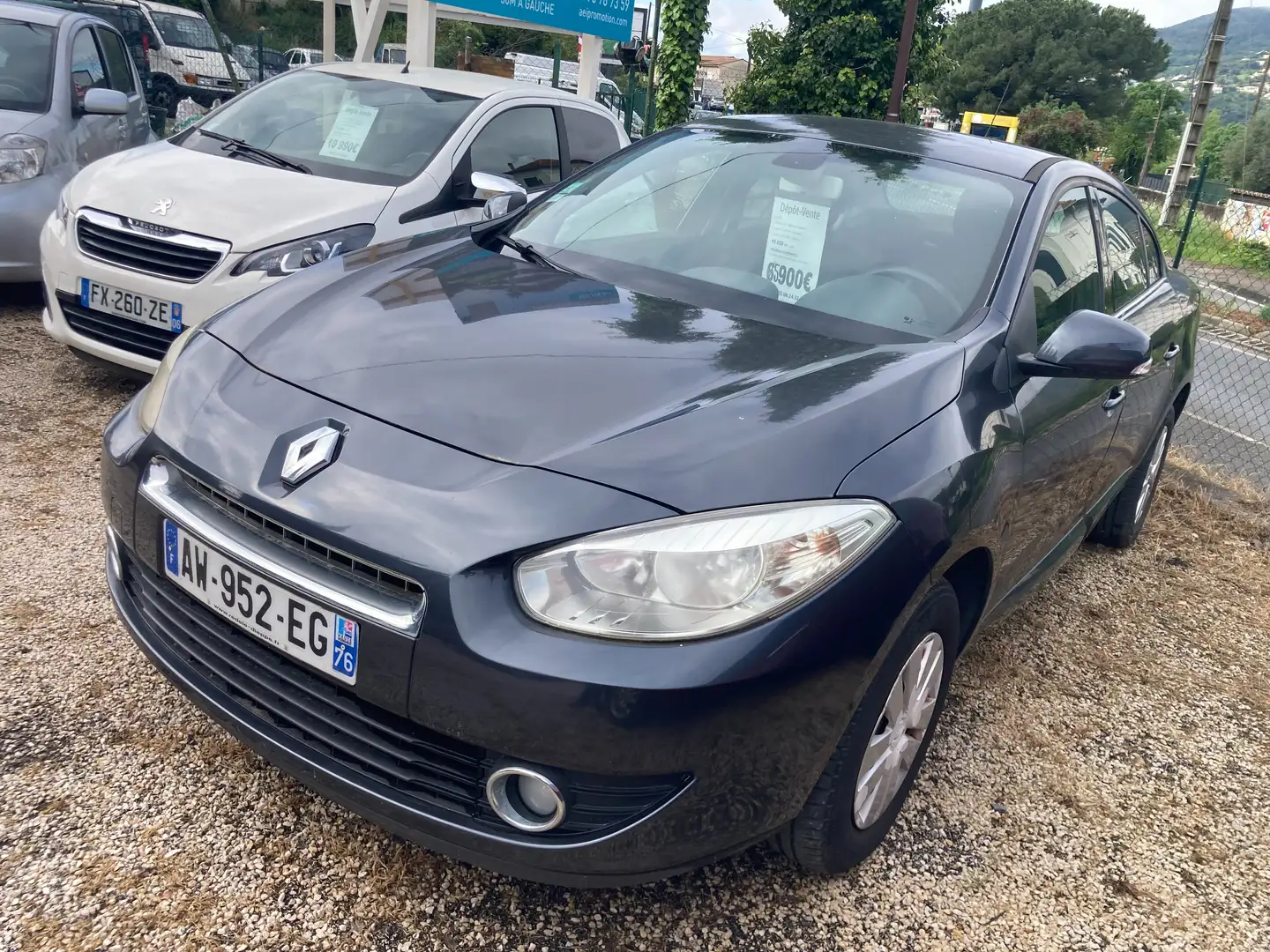 Renault Fluence dCi 85 eco2 Expression Black - 1