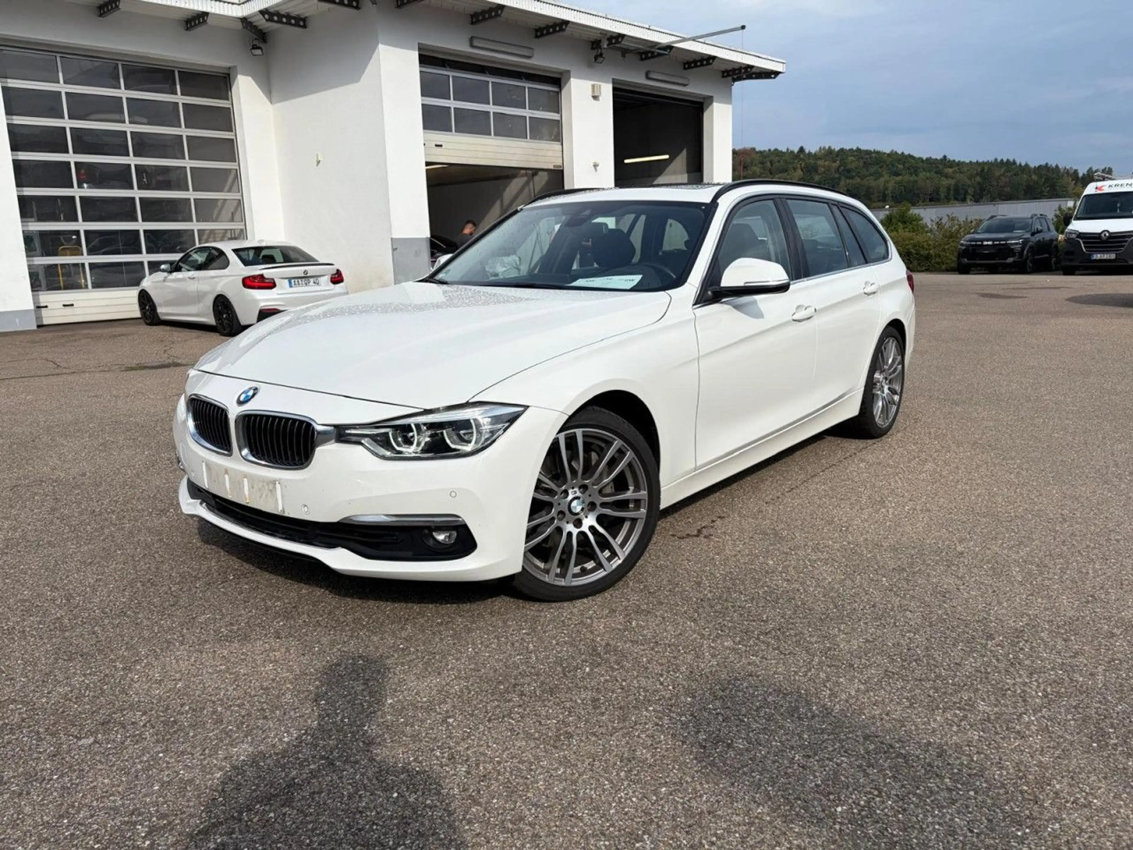 BMW 340 i T xDr Luxury HUD PanoD.Navi Adapt-LED.HiFi — photo 2