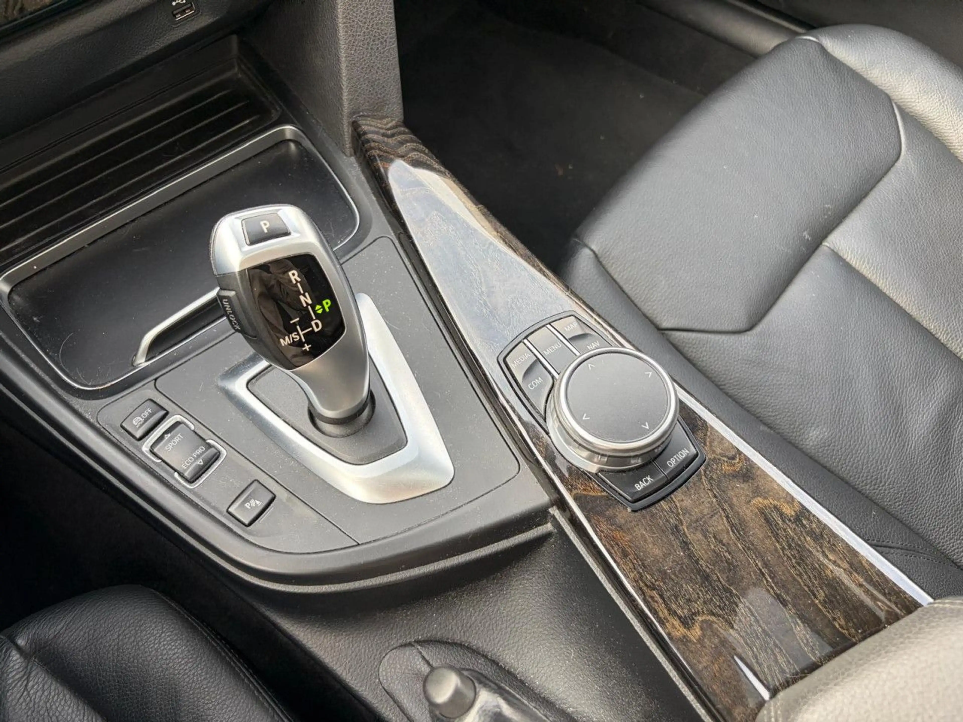 BMW 340 i T xDr Luxury HUD PanoD.Navi Adapt-LED.HiFi — photo 15