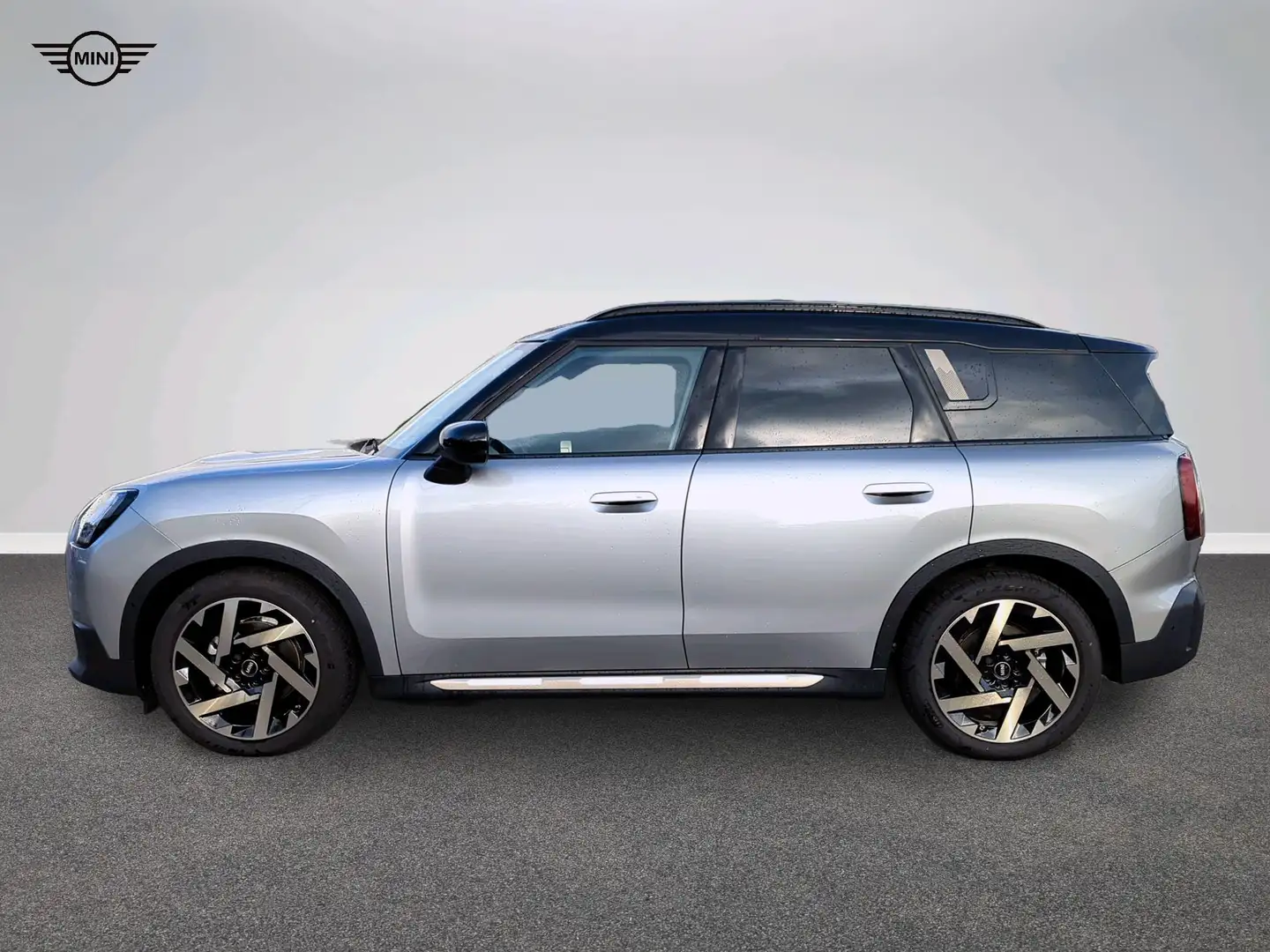 MINI Countryman E Favoured Trim Grau - 2