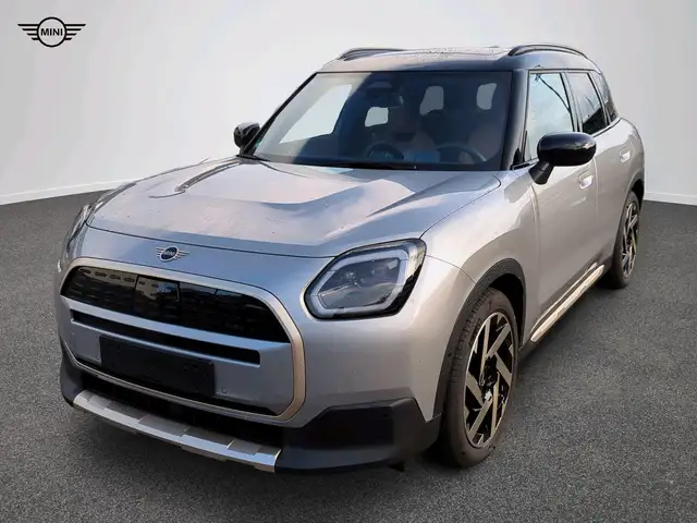 MINI Countryman E Favoured Trim