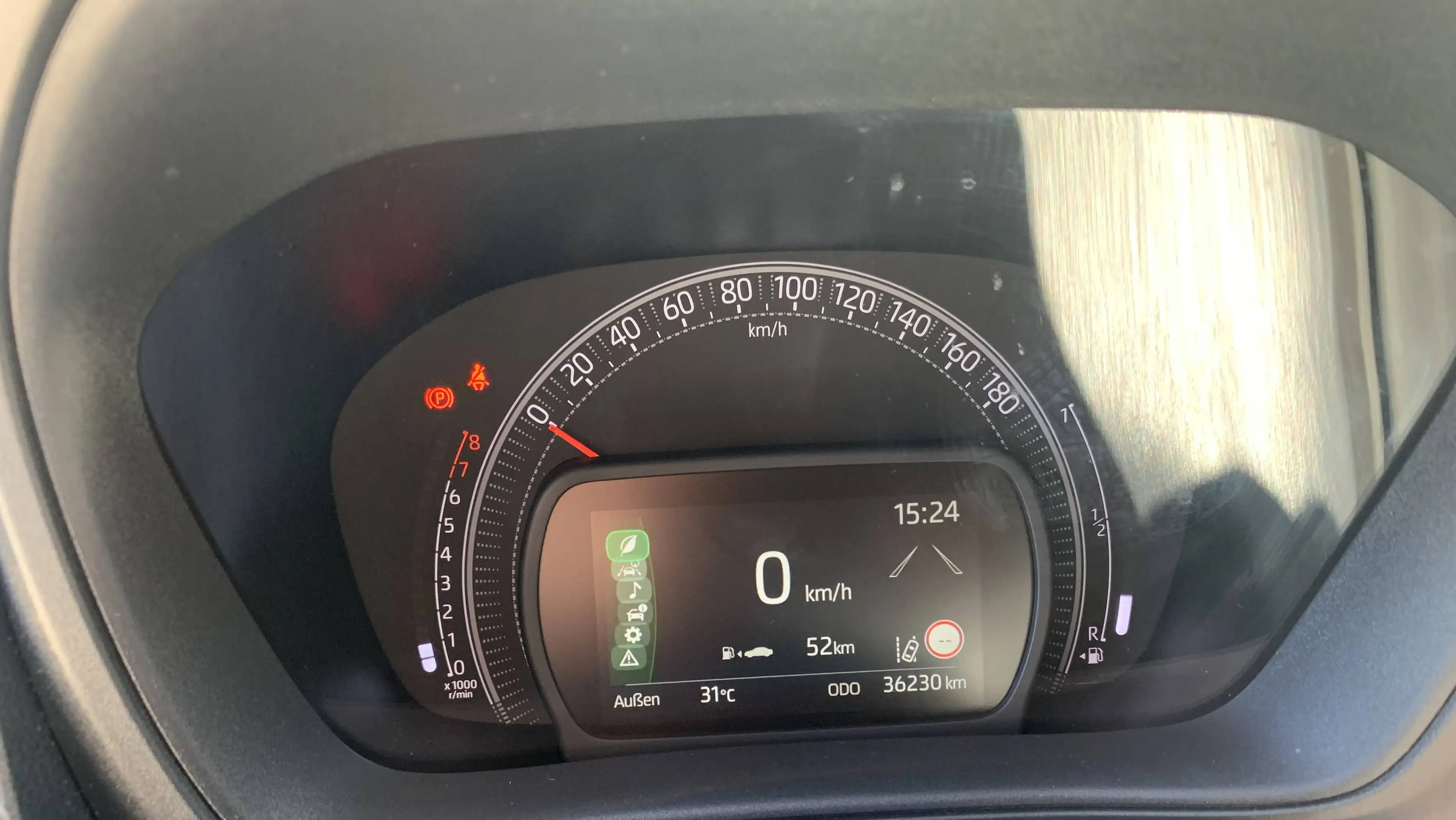 Toyota Aygo X Pulse — photo 9