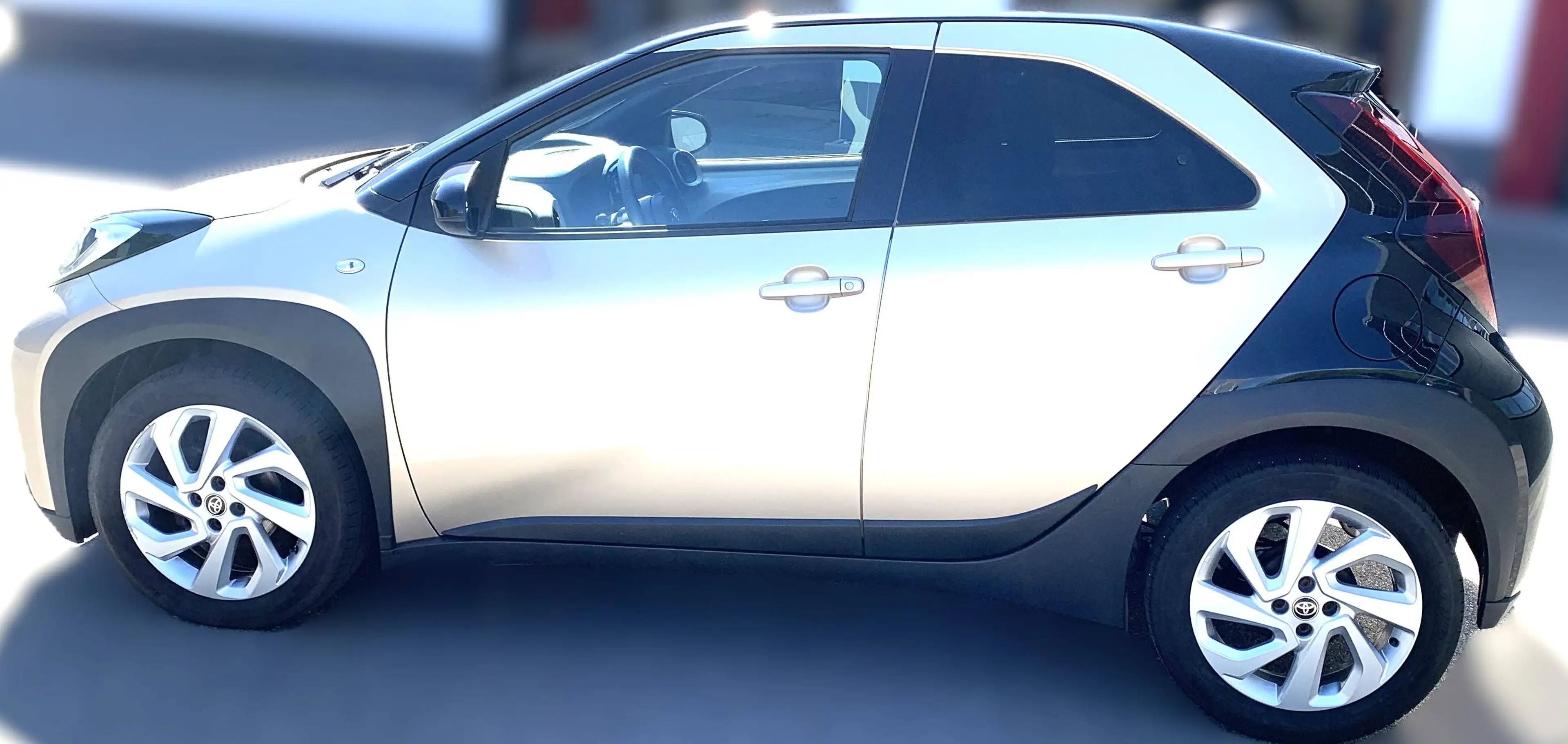 Toyota Aygo X Pulse — photo 5