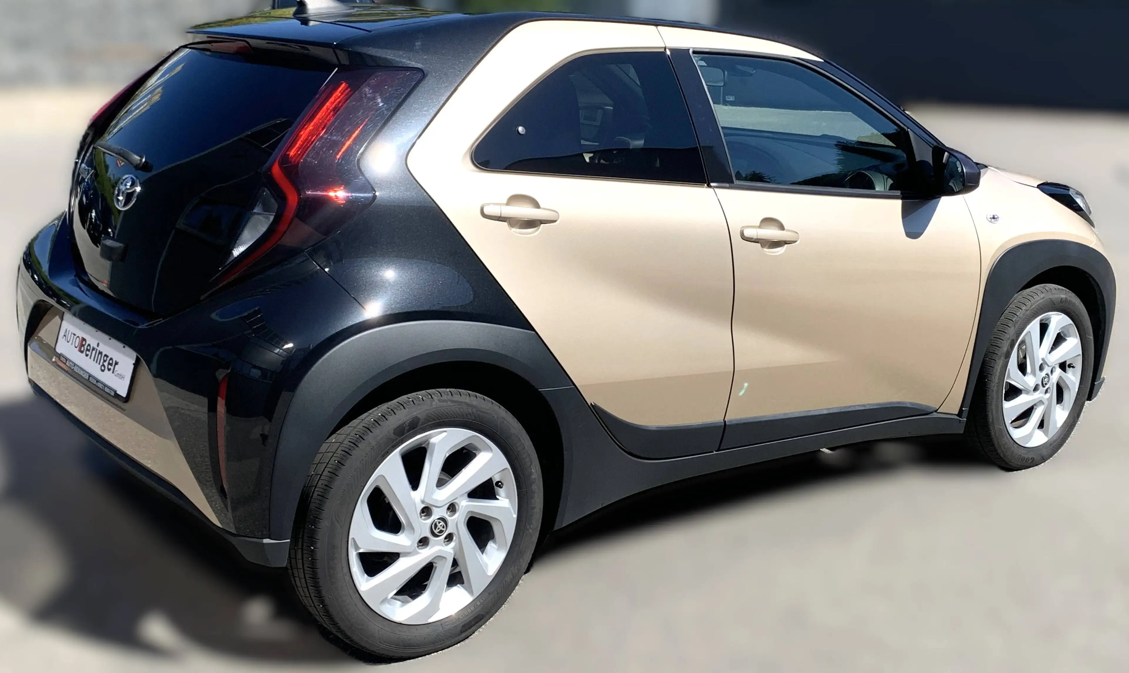 Toyota Aygo X Pulse — photo 3