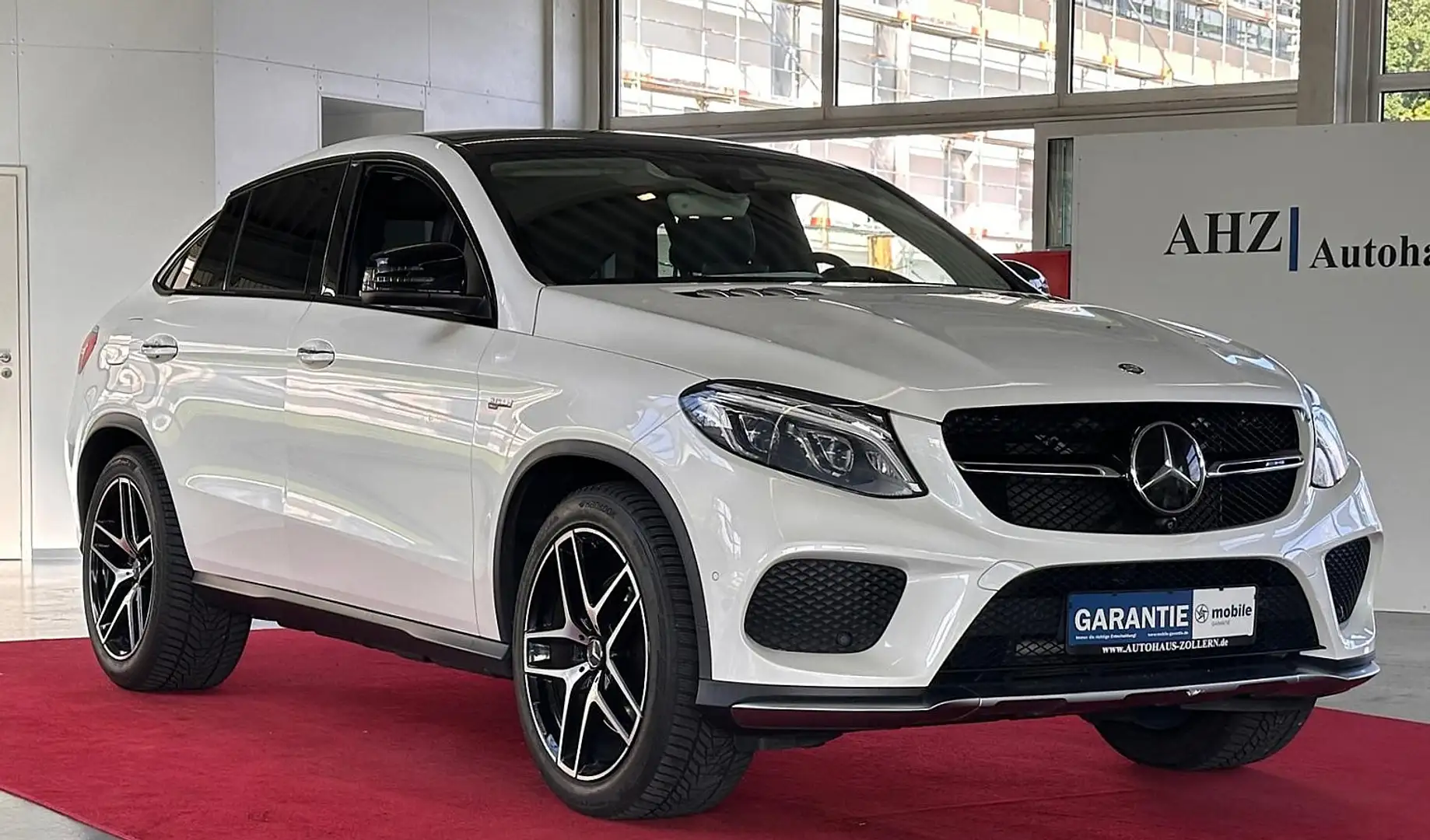 Mercedes-Benz GLE 43 AMG PANO DISC MULTIBEAM 360° Weiß - 1