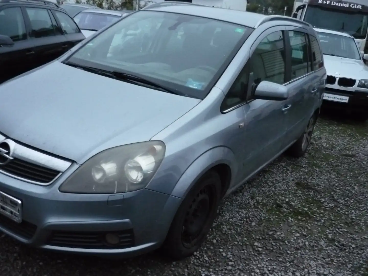 Opel Zafira 1.9 CDTI Šedá - 2