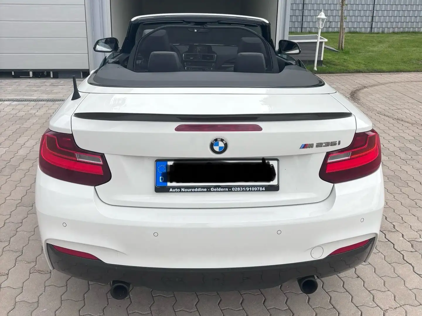 BMW 235 M235i Cabrio Sport-Aut. Weiß - 2