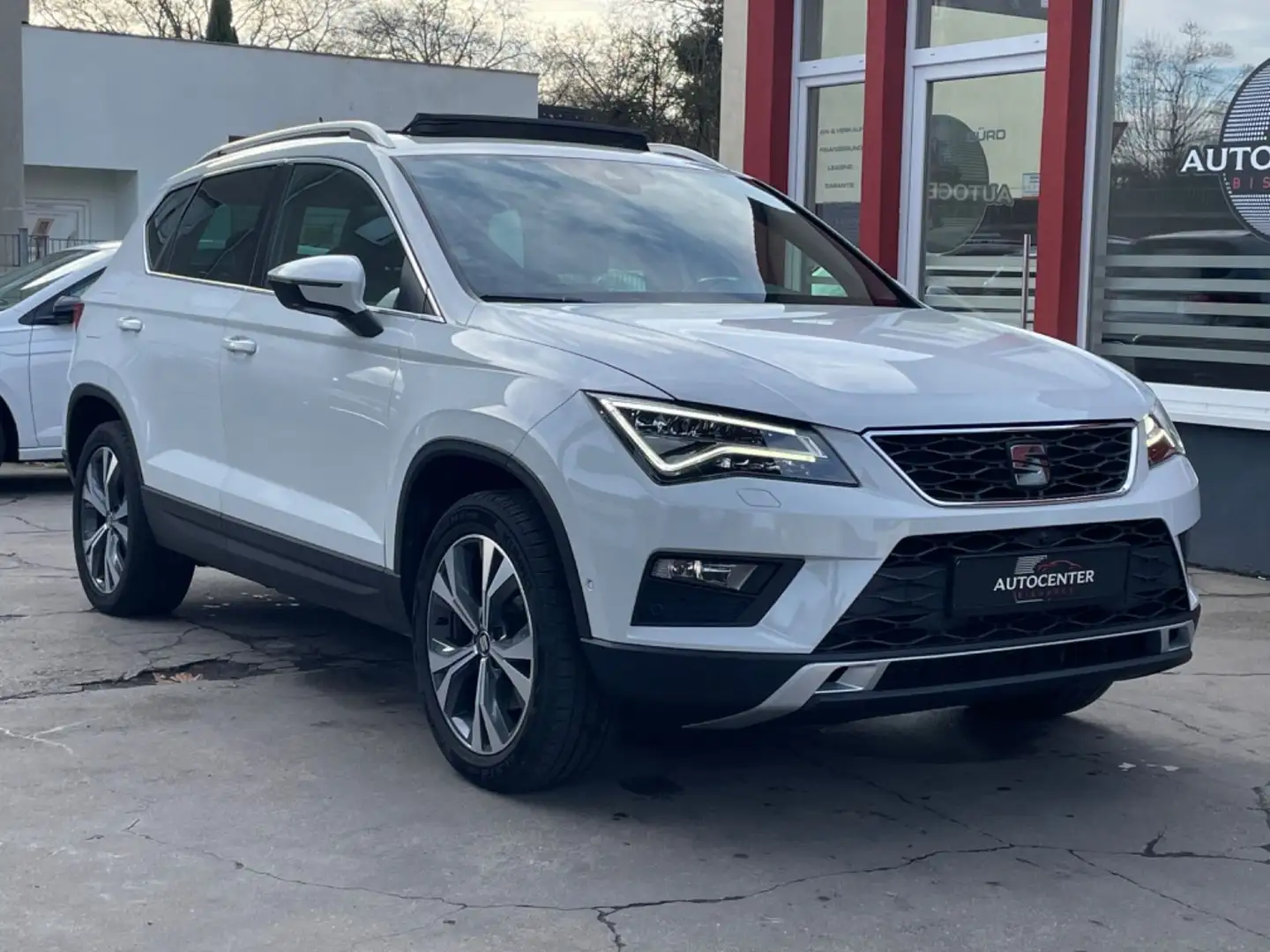 SEAT Ateca Xcellence 4Drive*PANO*R-KAM*ACC*E-AHK* Blanc - 2