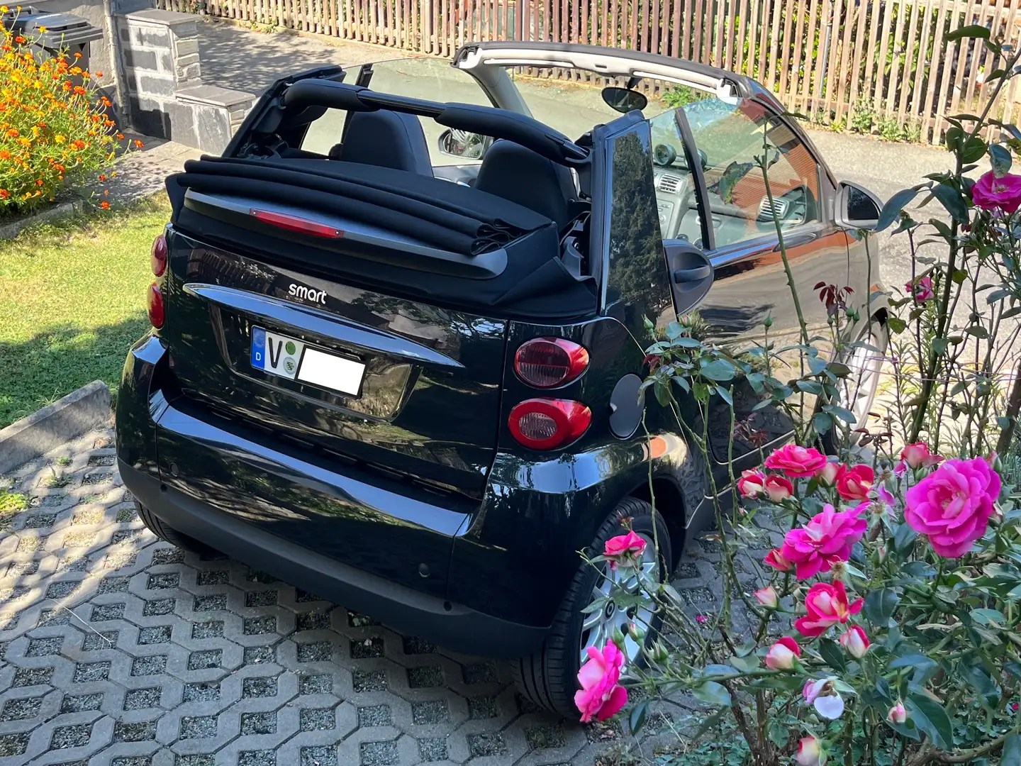 smart forTwo 451 CABRIO PASSION KLIMA ORIGINAL ERST 112000KM Schwarz - 2