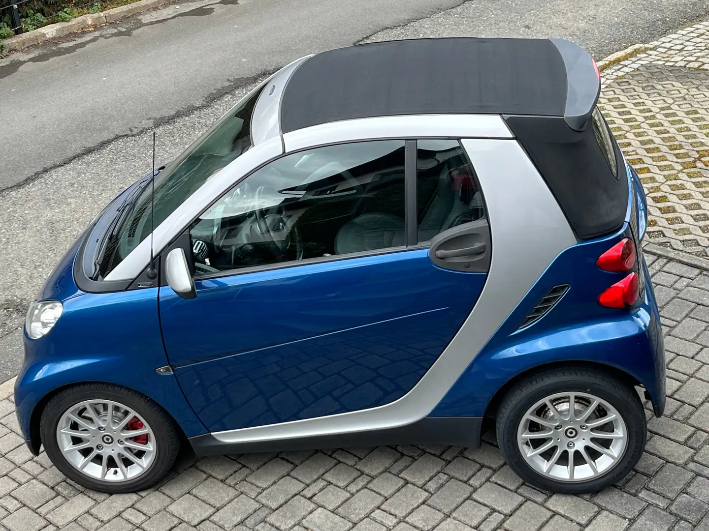 smart forTwo 451 CABRIO PASSION KLIMA ORIGINAL ERST 77300KM Синій - 1