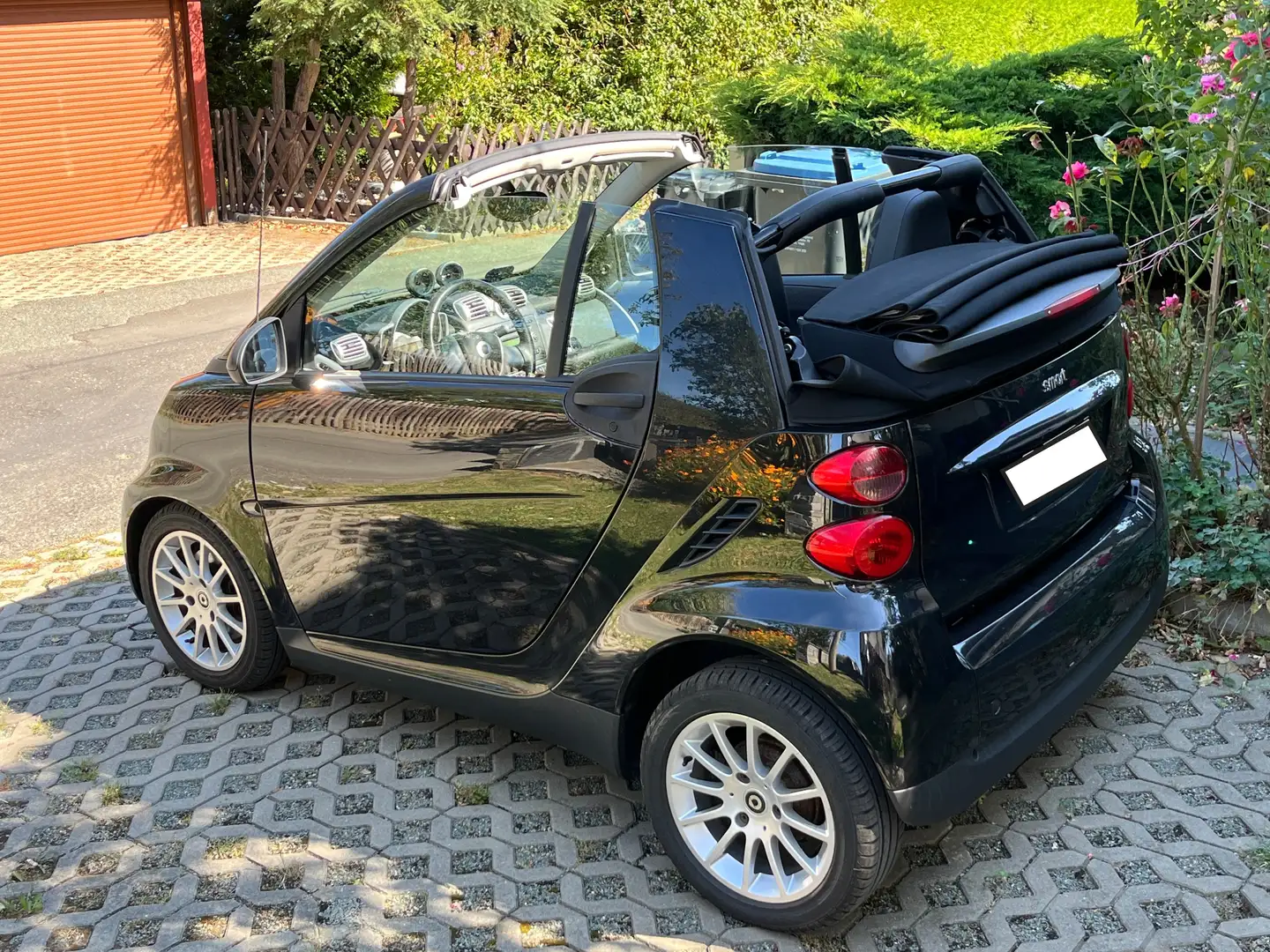 smart forTwo 451 CABRIO PASSION KLIMA ORIGINAL ERST 112000KM Schwarz - 1