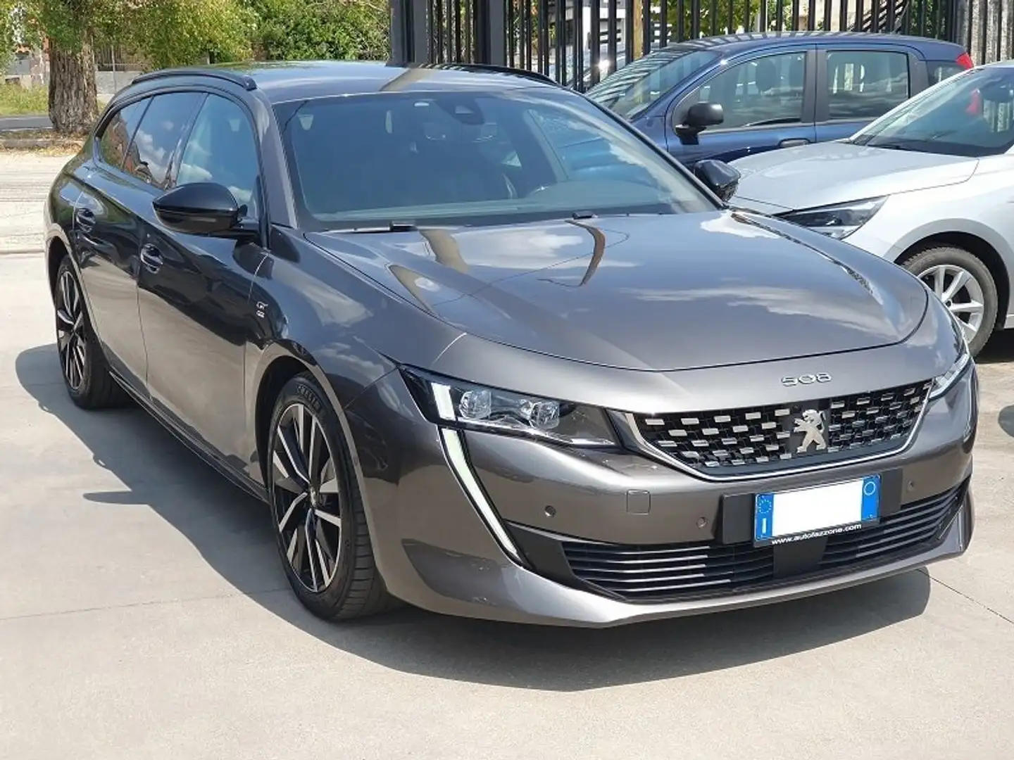 Peugeot 508 SW II 1.5 BlueHDi 130 S&S EAT8 GT NAV 10" PARK CAM Gris - 1