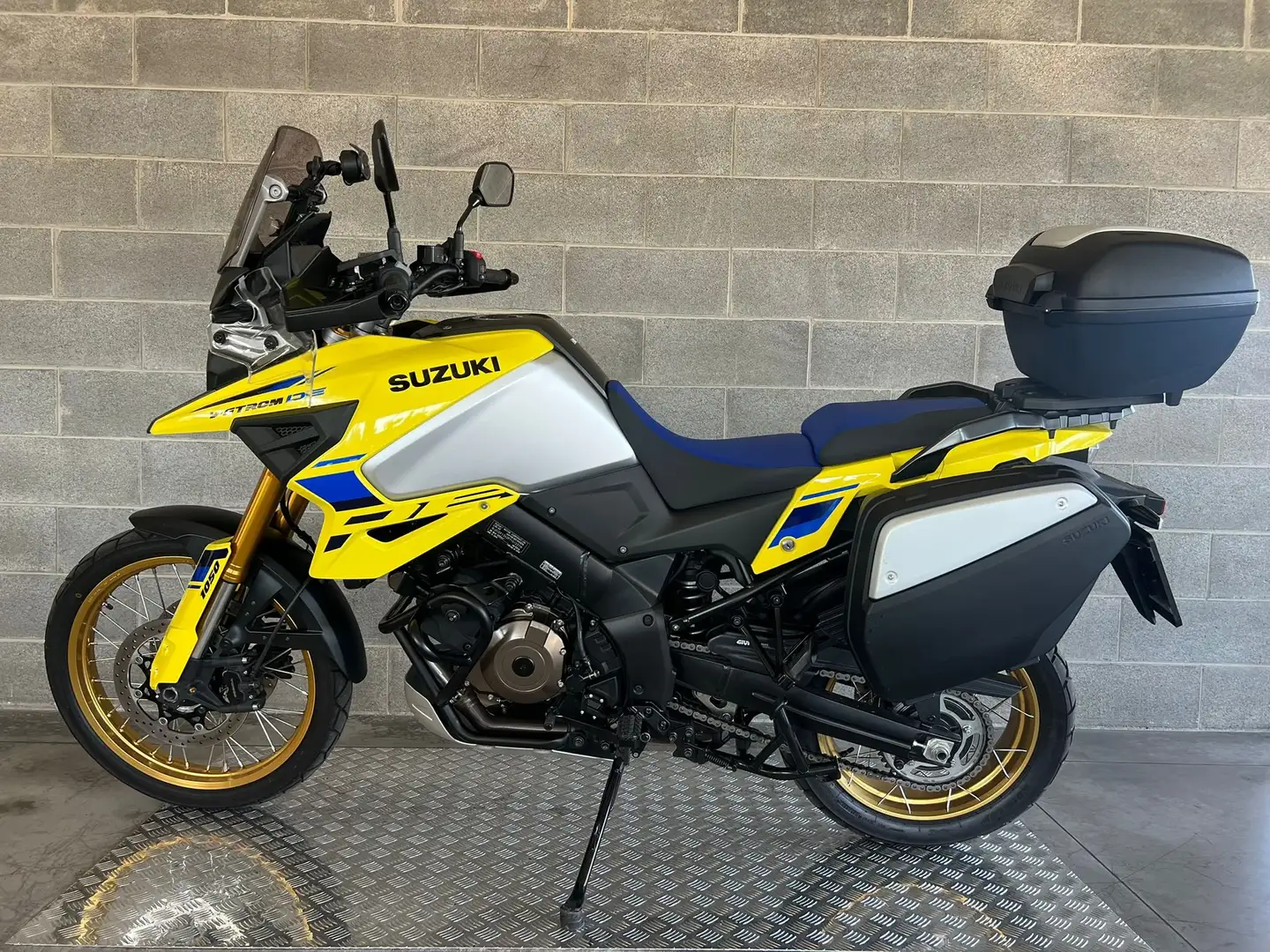 Suzuki V-Strom 1050DE CAMPAGNA PROVA RISCATTA O RENDI. Giallo - 2