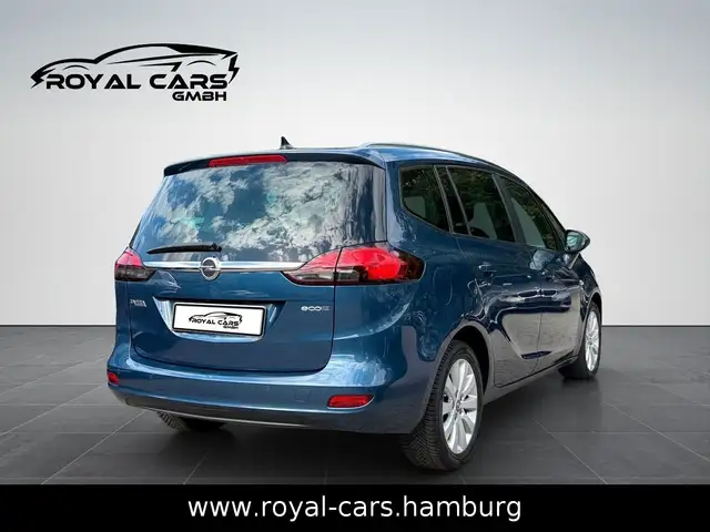 Opel Zafira Tourer view 9