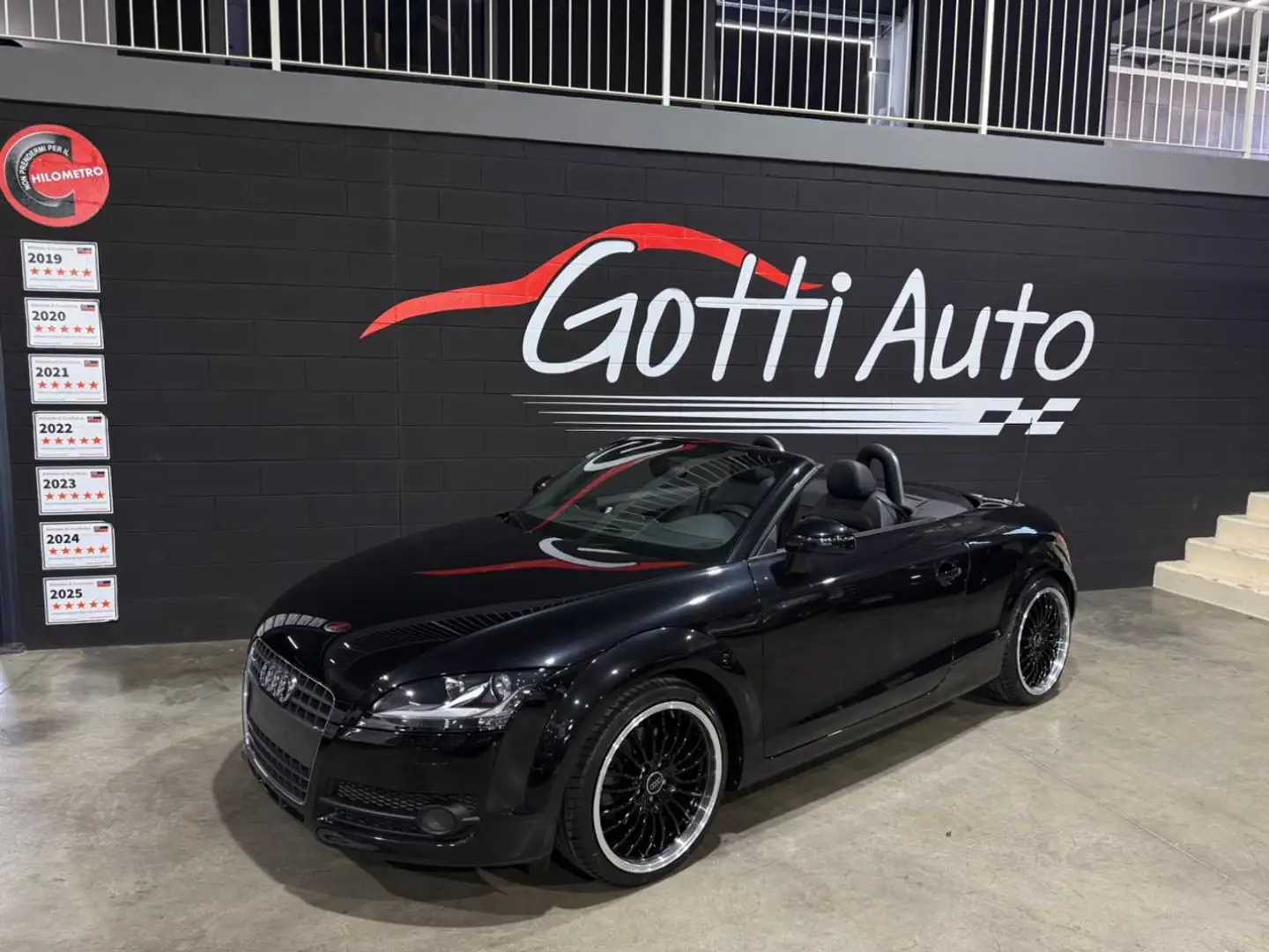 Audi TT CABRIO CERCHI DA 19" SOLI 47900 KM Nero - 1