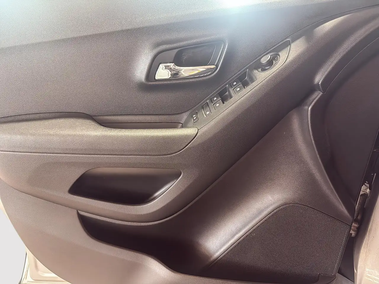 Chevrolet Trax photo Chevrolet Trax