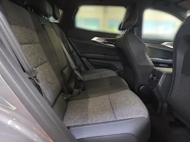 Renault Austral view 13