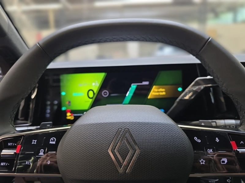 Renault Austral Techno Full Hybrid E-Tech 200 ALLRADLENKUNG PREMIU — photo 8