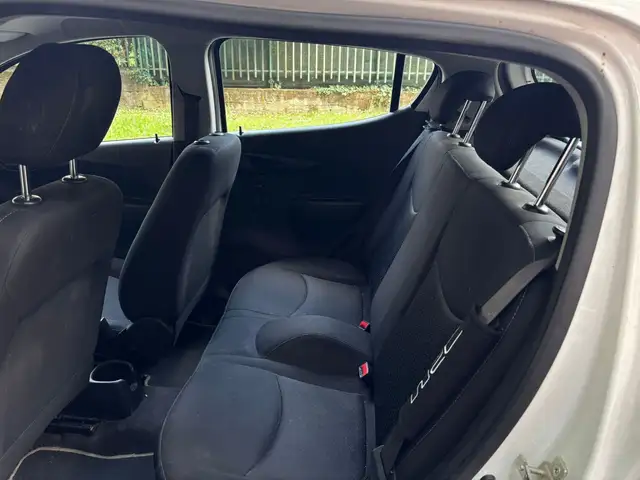 Opel Karl view 4