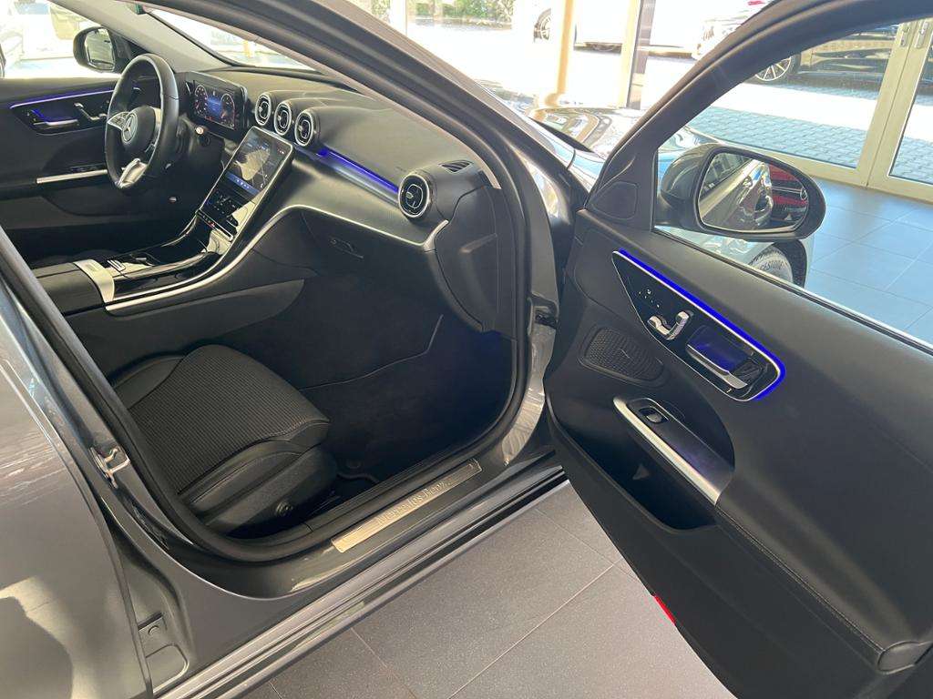 Mercedes-Benz C 220