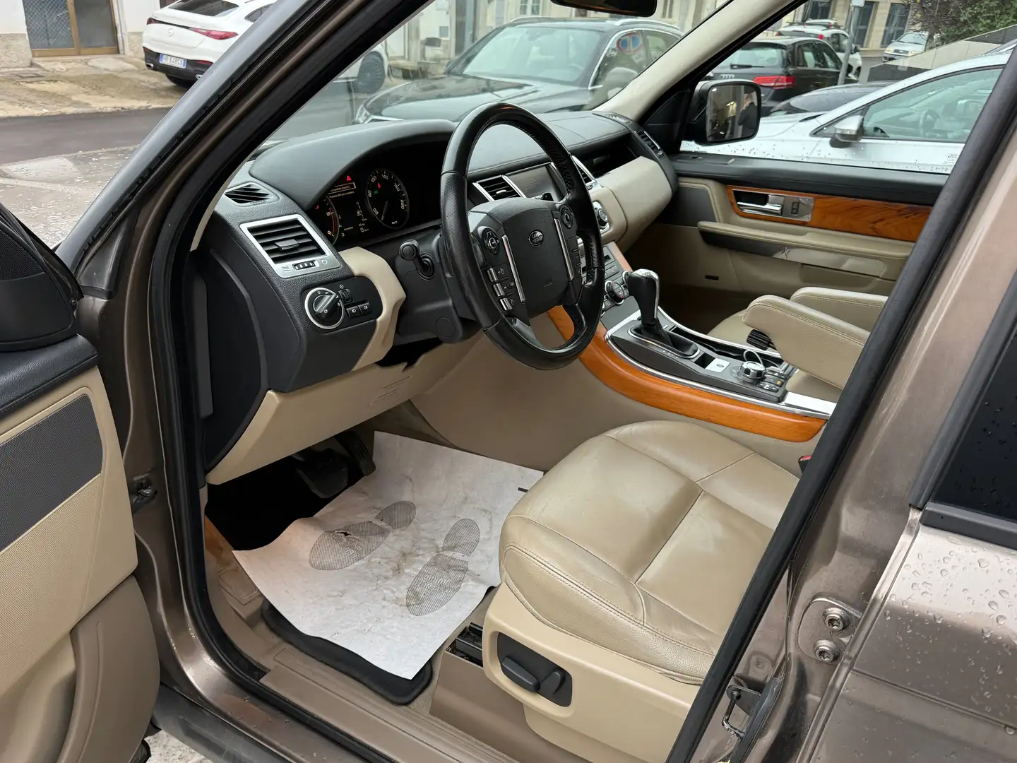 Land Rover Range Rover Sport Range Rover Sport I 2010 3.0 tdV6 SE auto Oro - 2