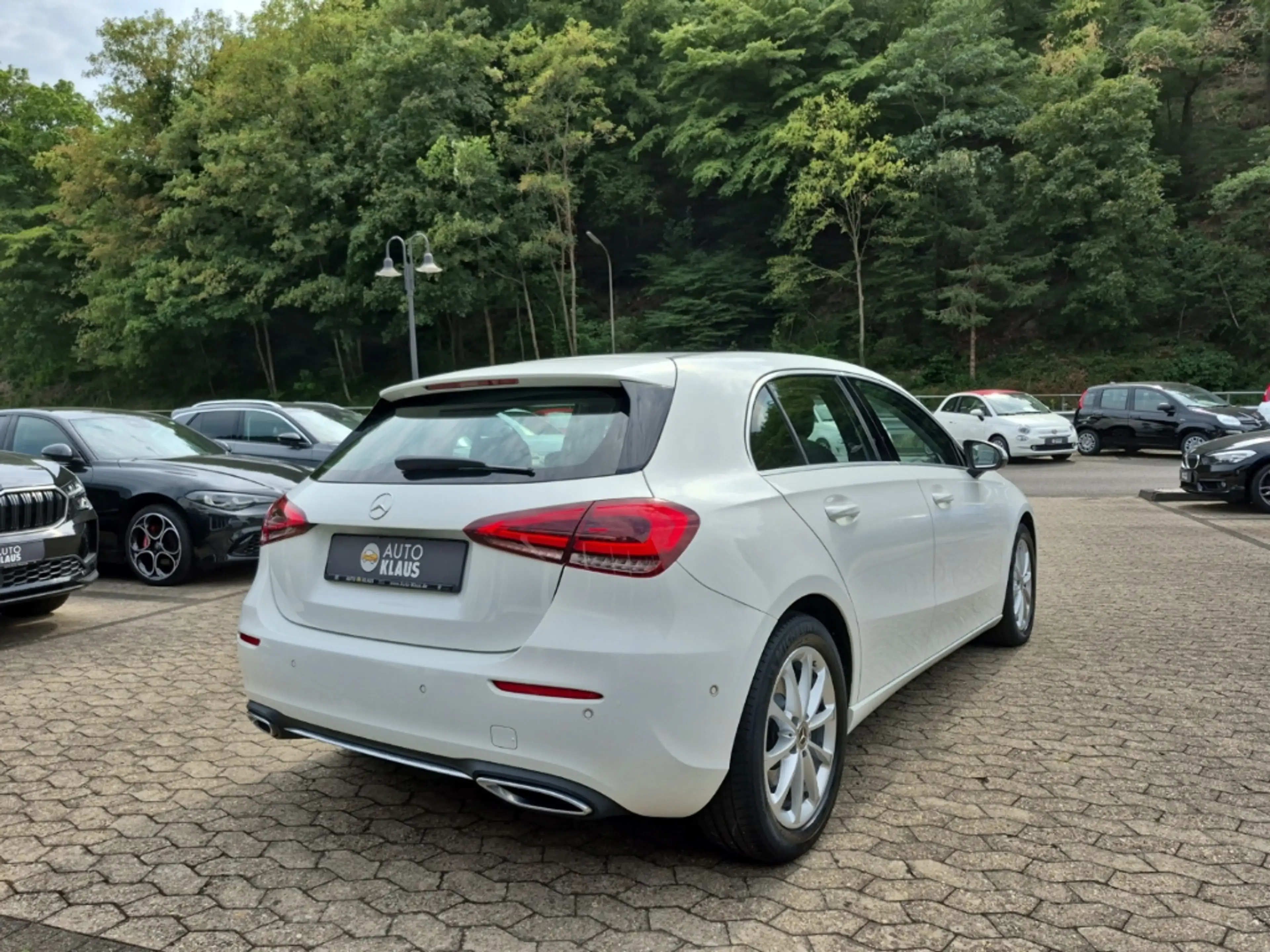 Mercedes-Benz A 220 Progressive 4Matic Navi LED-HighP Sitzheizung — photo 3
