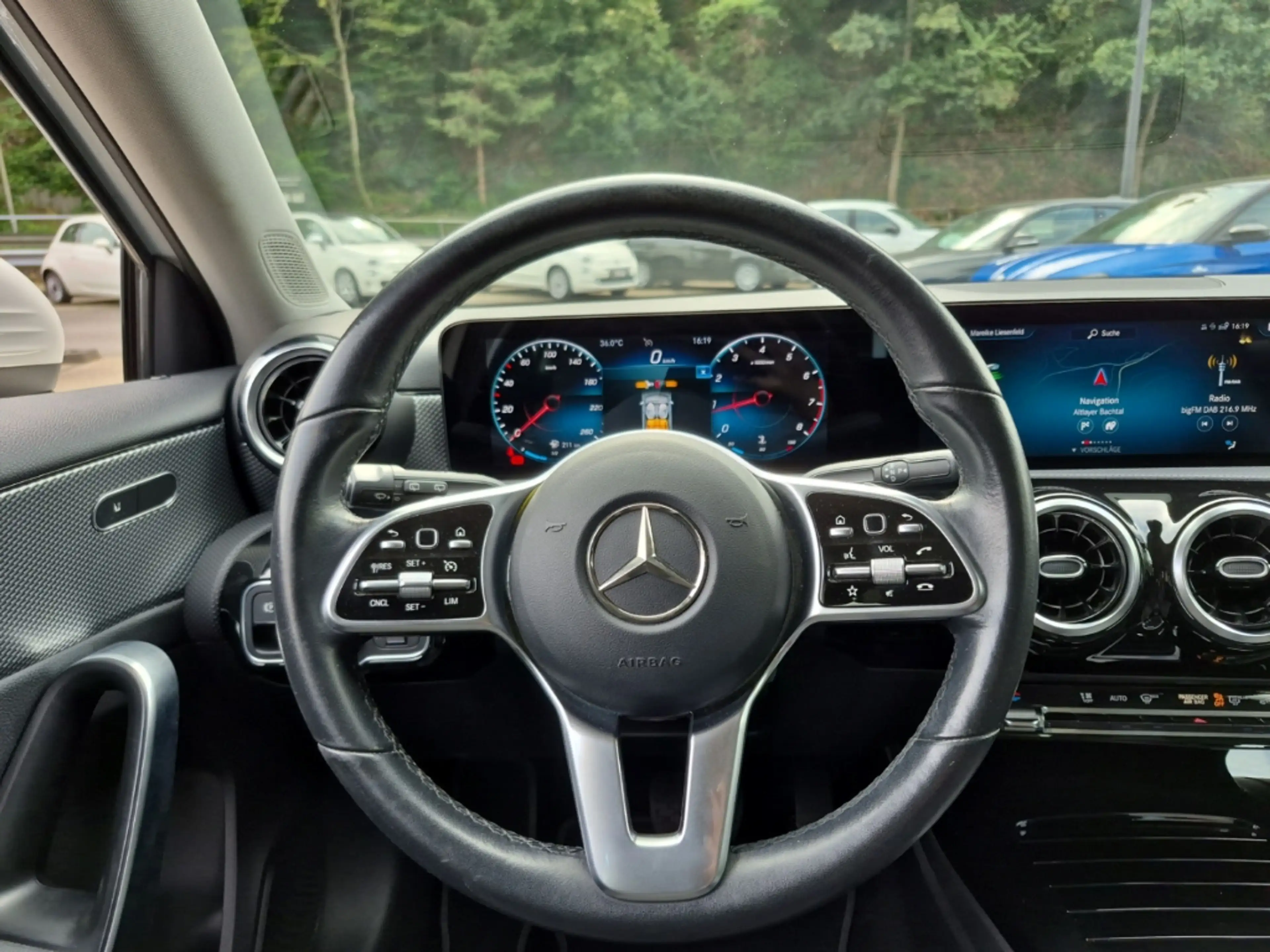 Mercedes-Benz A 220 Progressive 4Matic Navi LED-HighP Sitzheizung — photo 10