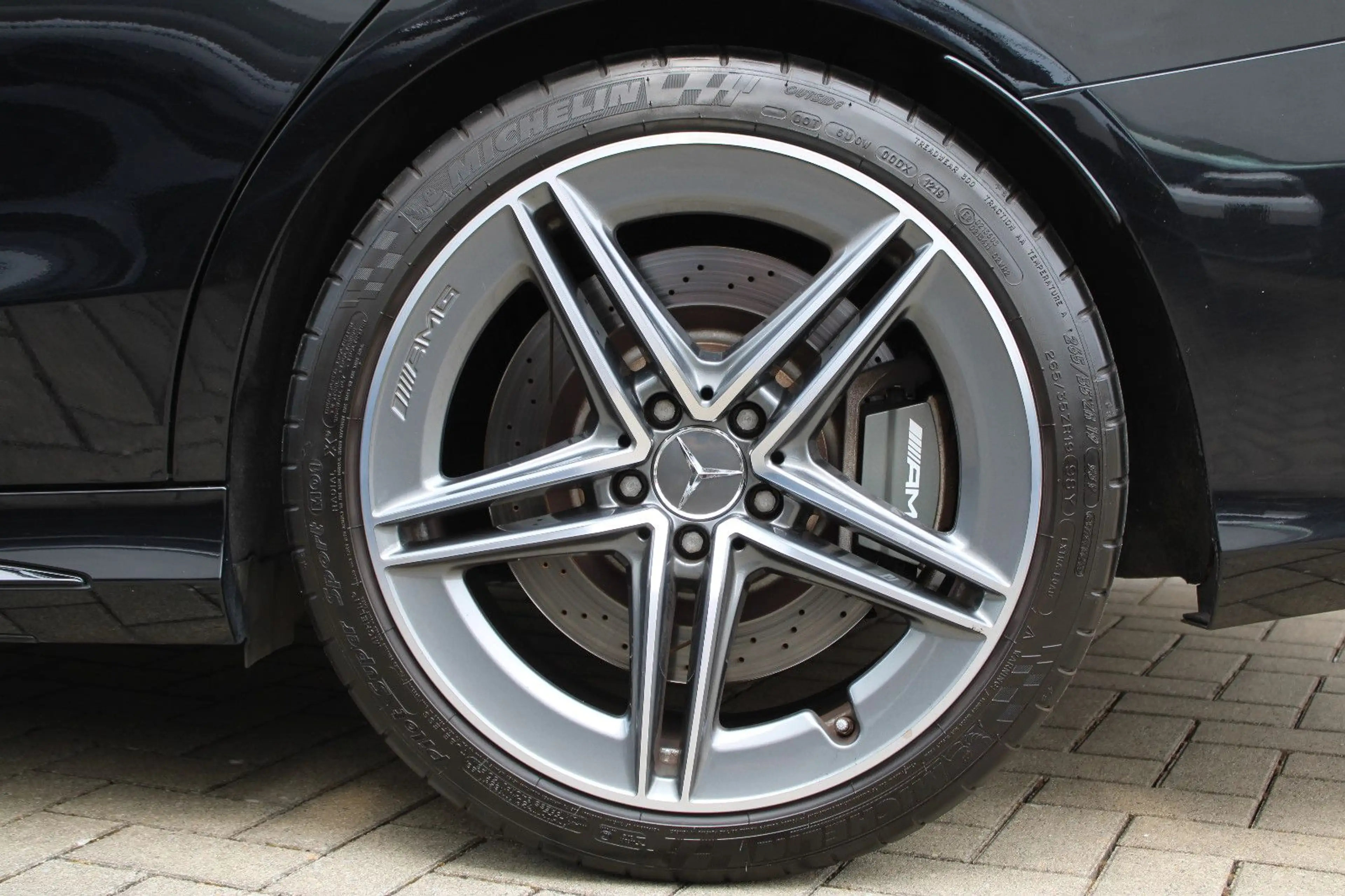 Mercedes-Benz C 63 AMG /1.Hand/Pano/Kamera/Navi/Klima/Leder — photo 13