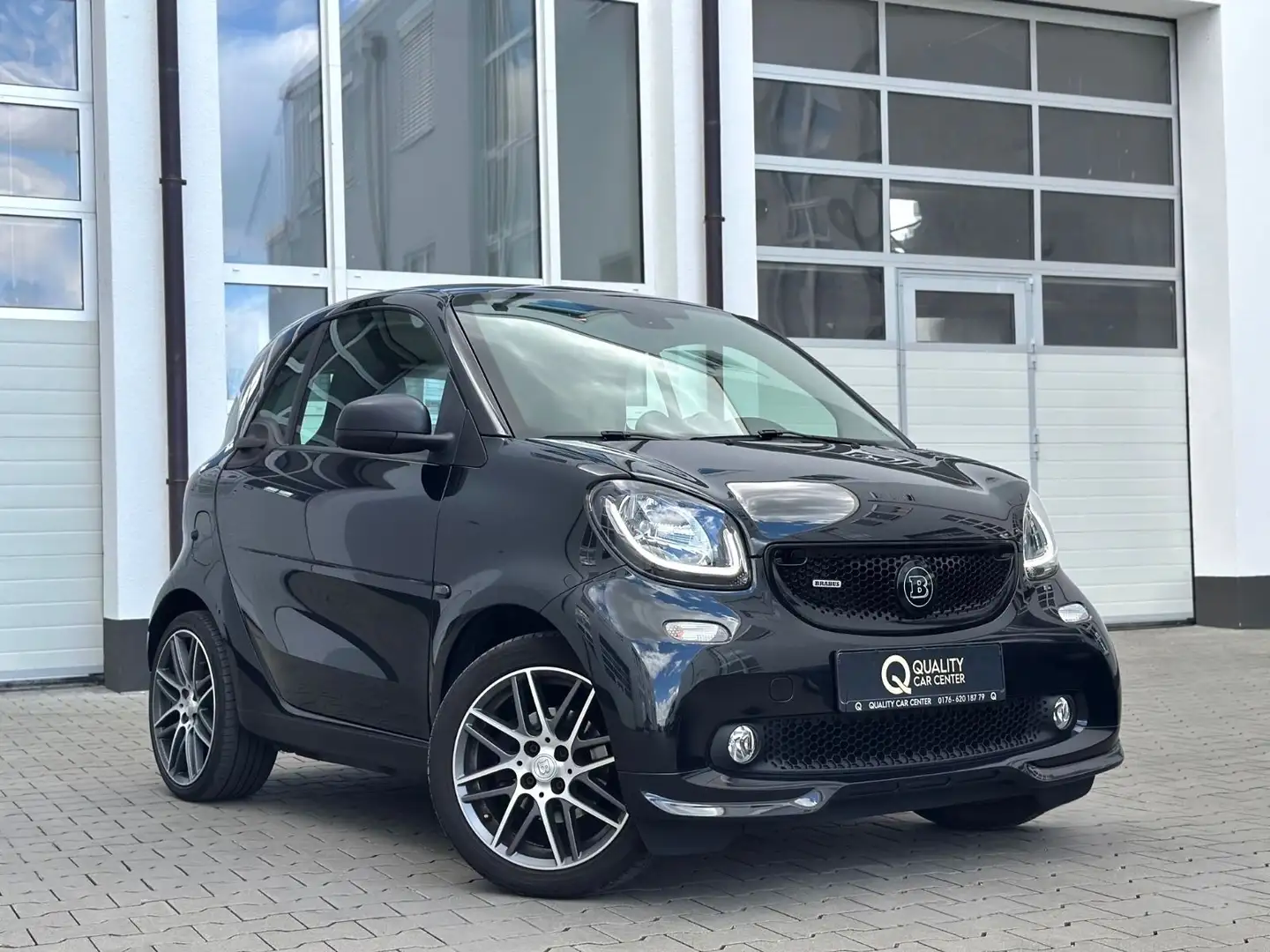smart forTwo Coupe BRABUS *NAVI*PANO*SOUND JBL * Schwarz - 1