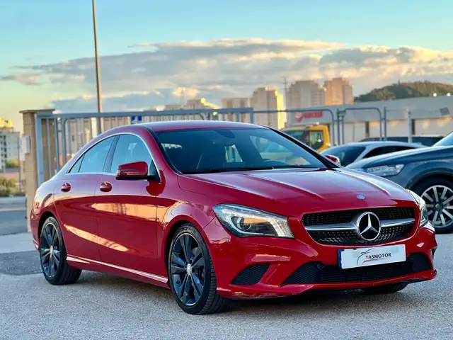 Mercedes-Benz CLA 220 220CDI 7G-DCT