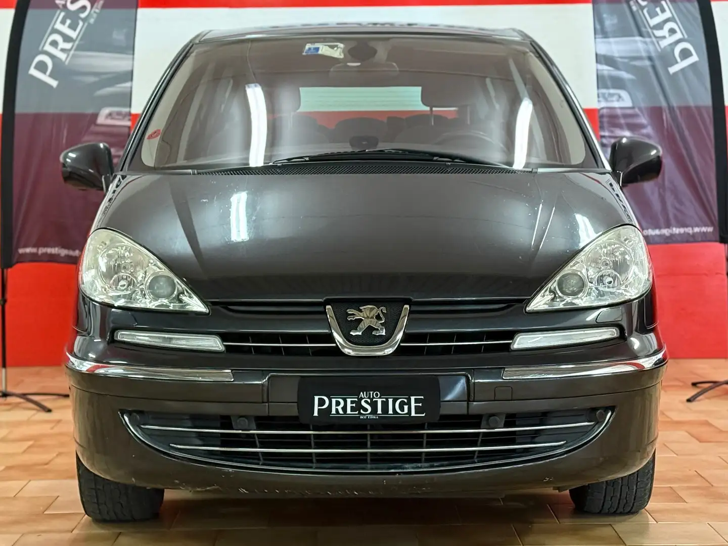 Peugeot 807 2.0 hdi 16v SV navi 136cv fap Gris - 2