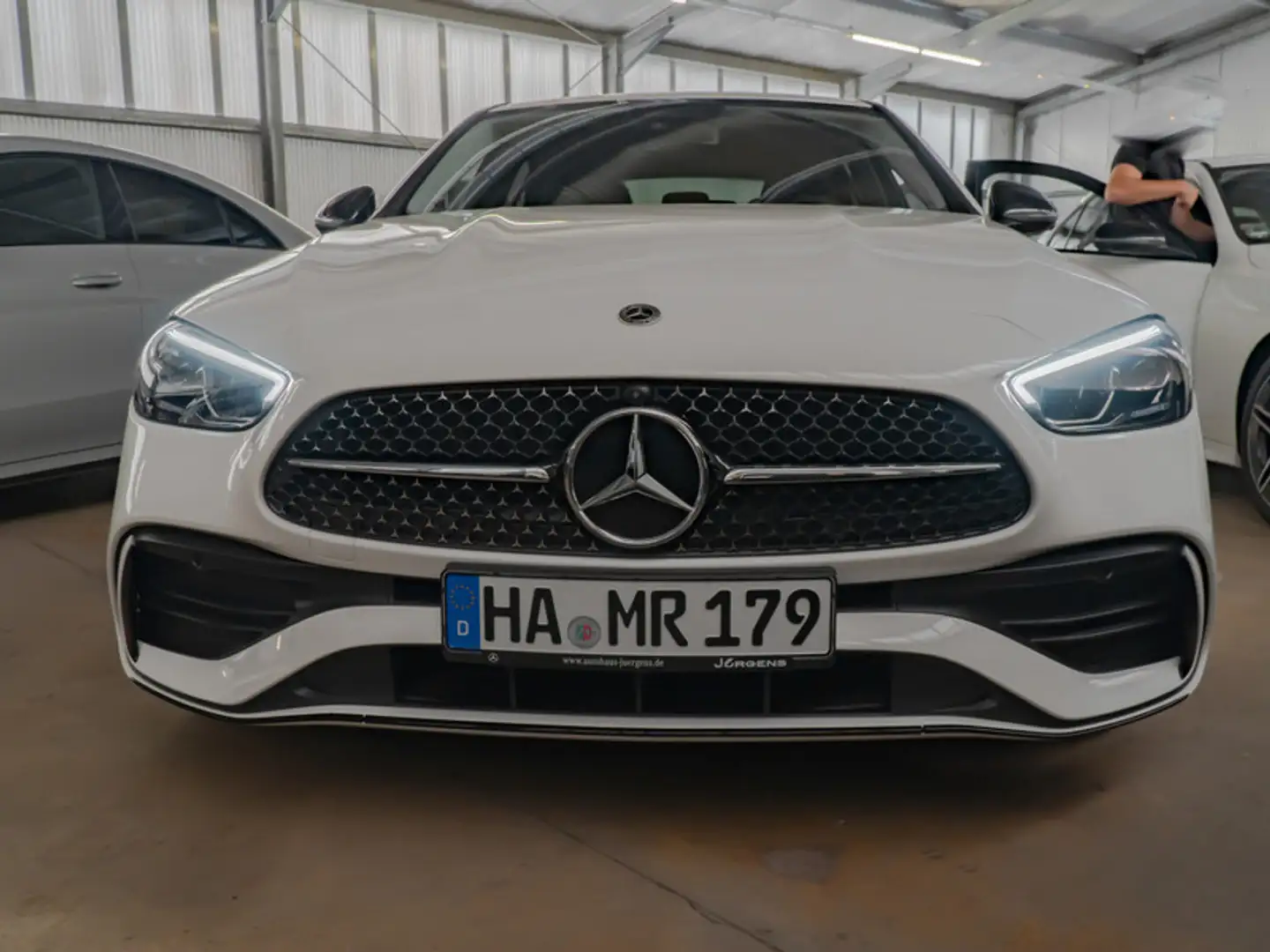 Mercedes-Benz C 180 AMG-Sport/LED/360/Night/Totw/Distr/Memo/18 Weiß - 2