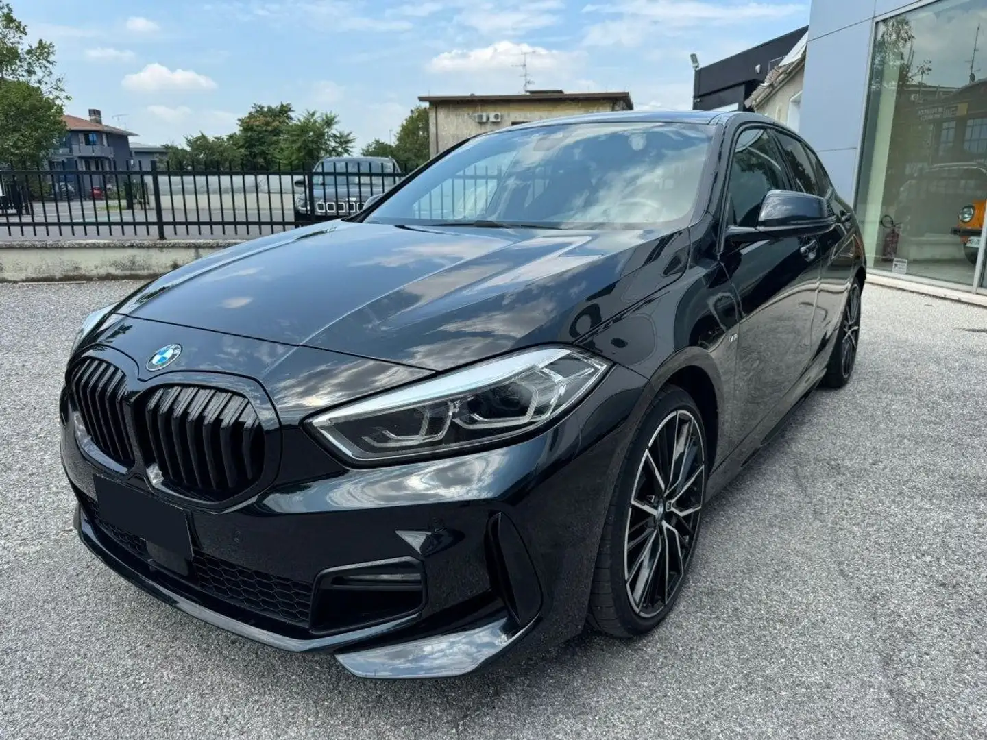 BMW 120 d xDrive 5p. Msport Nero - 1