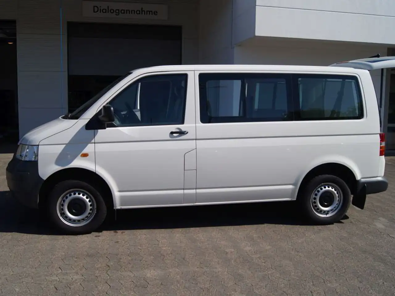 Volkswagen T5 Caravelle