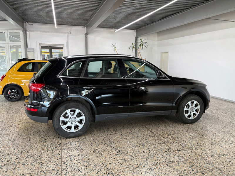 Audi Q5 2.0TDI/quattro/AHK/Kamera/Totwinkel/PDC — photo 4