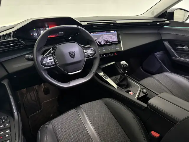 Peugeot 308 view 14