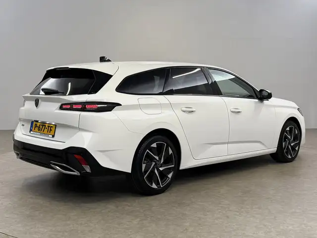 Peugeot 308 view 12