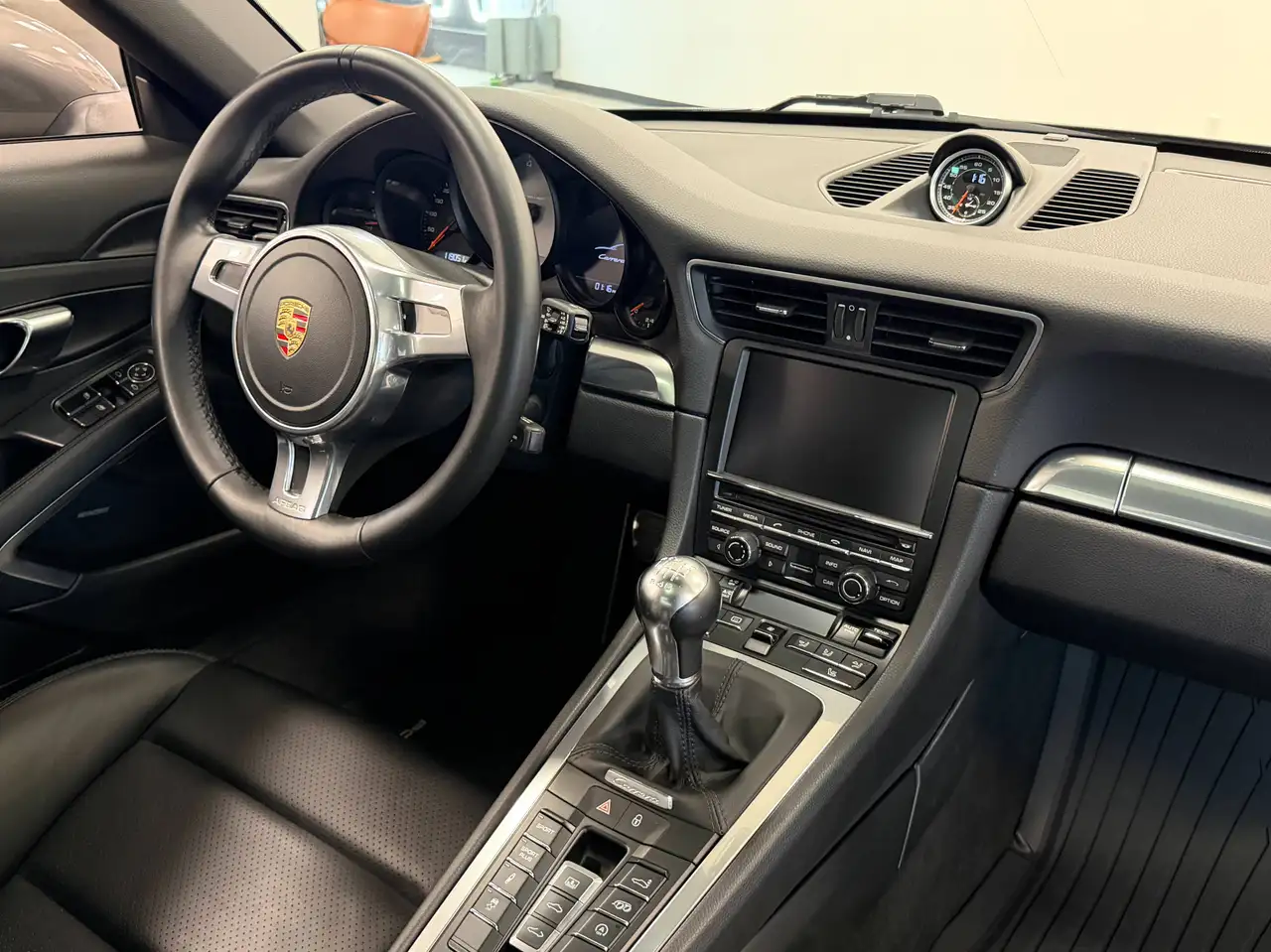 Porsche 911 снимка Porsche 911