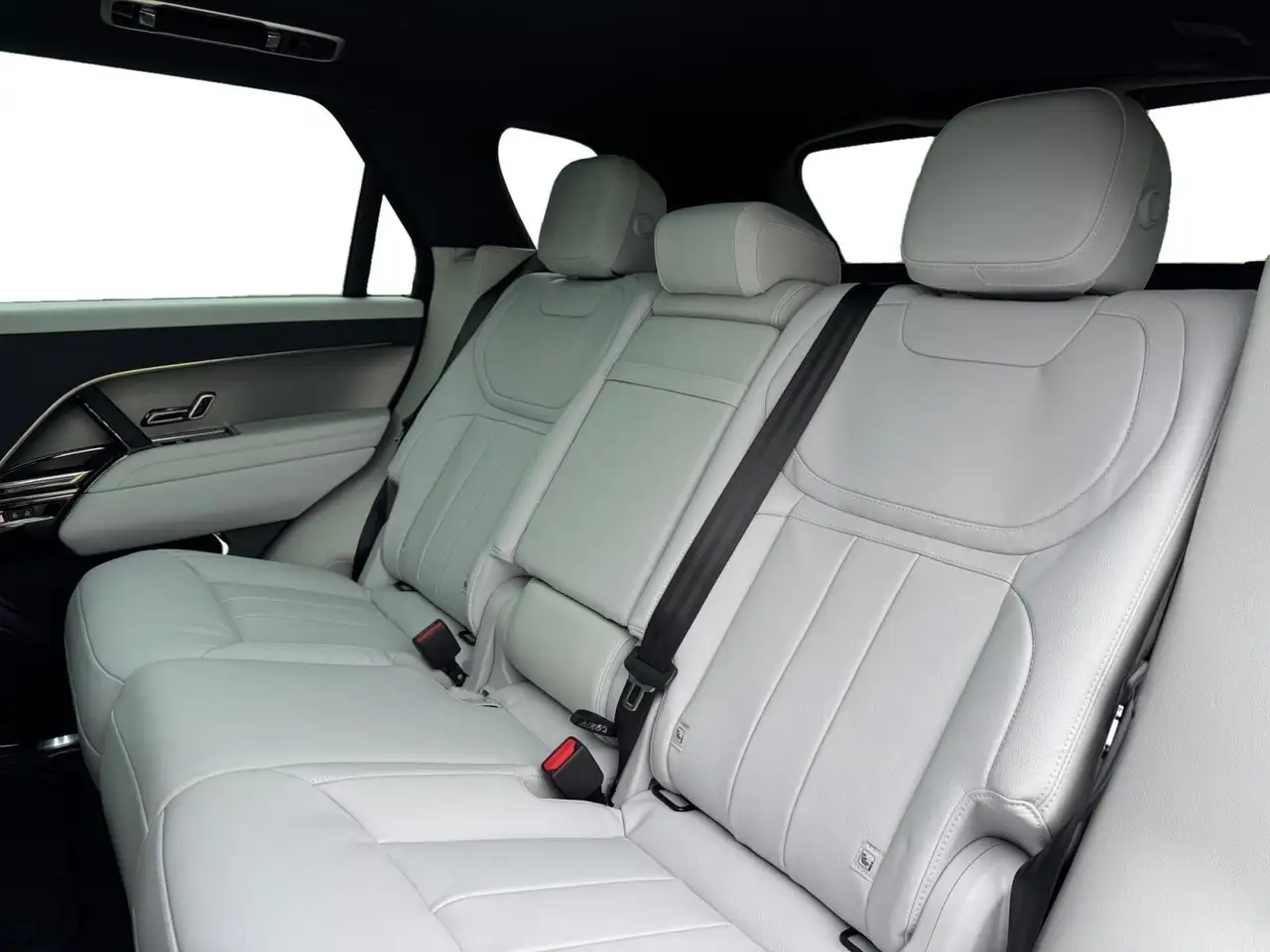 Land Rover Range Rover Sport снимка Land Rover Range Rover Sport