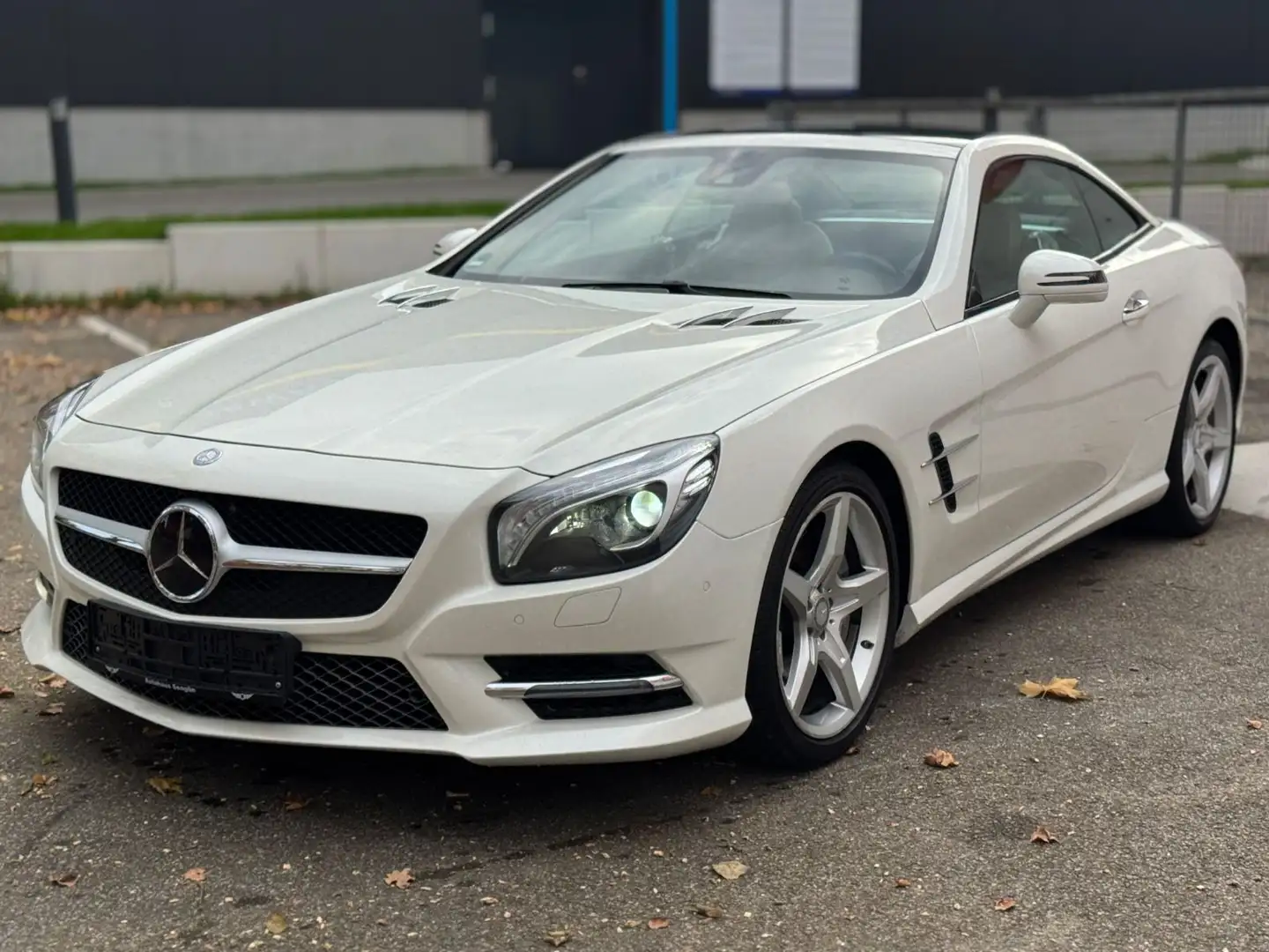 Mercedes-Benz SLR SL 400 AMG PANO H&K KEYLS KAM LED MEMO EXCLUSIVE Weiß - 1