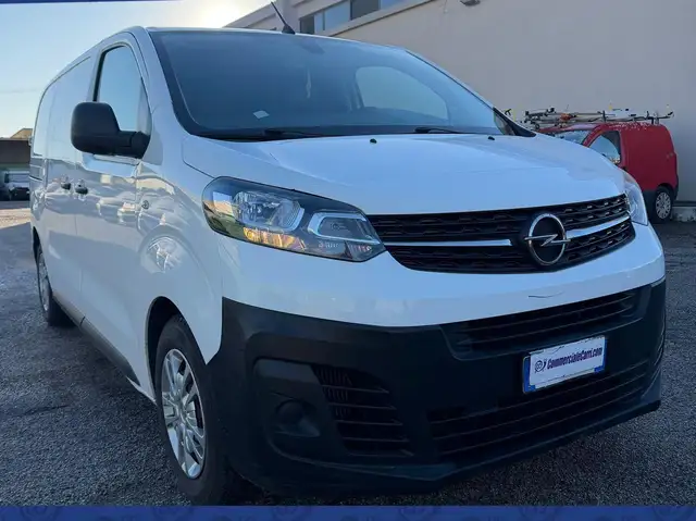 Opel Vivaro L2H1 2.0 DIESEL FURGONE 3 POSTI - 2020