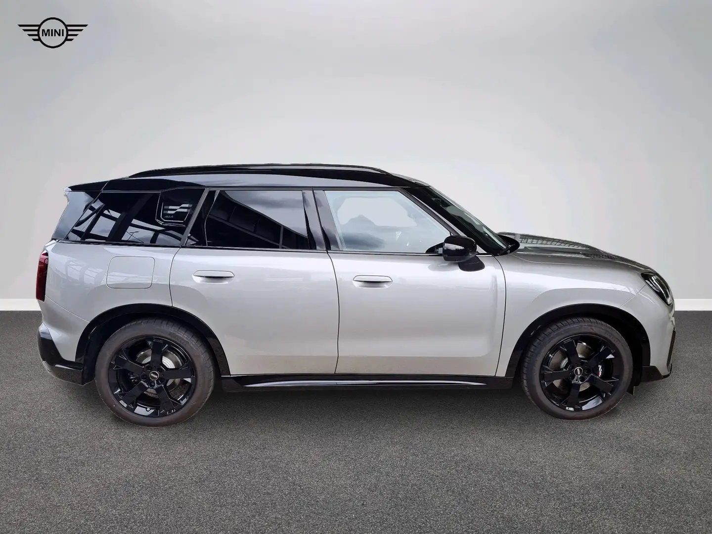 MINI Countryman SE All4 John Cooper Works Trim Grau - 2