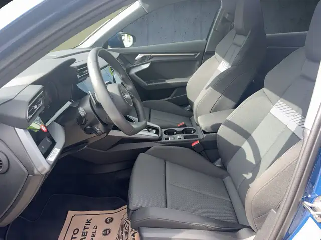 Audi A3 view 10